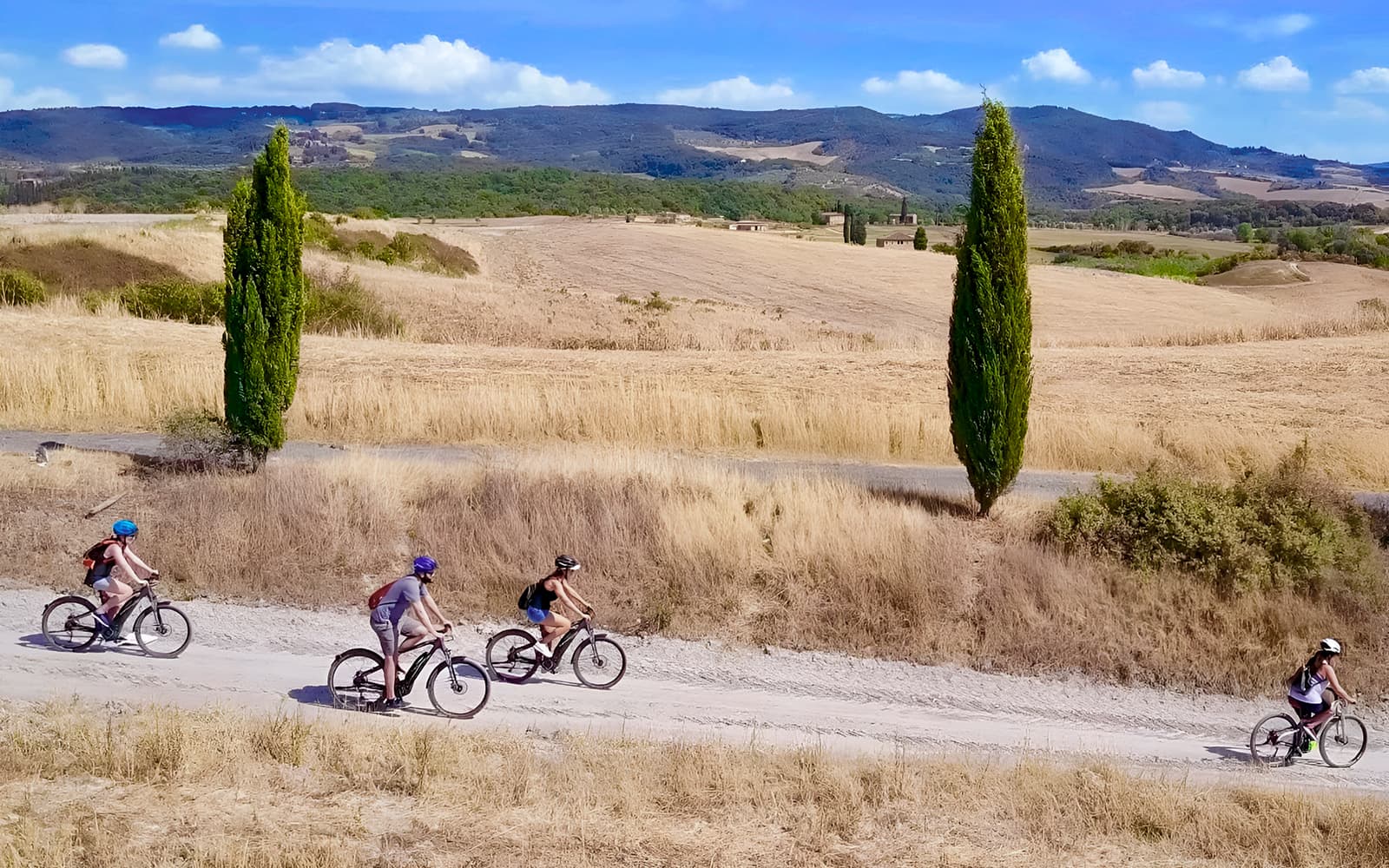 3-Hour Guided E-Bike Tour of Chianti with Wine Tasting