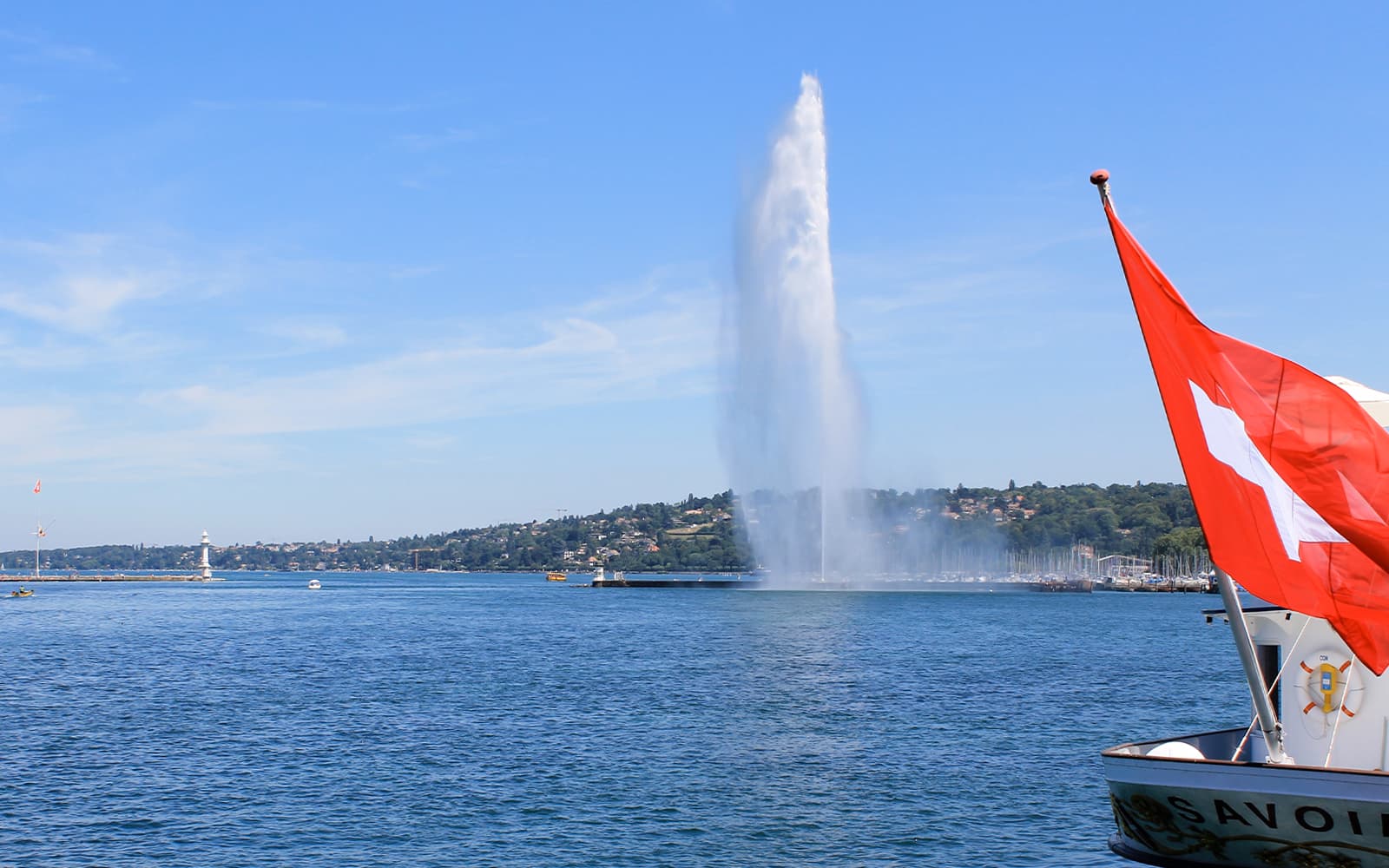 Full-Day Guided Tour of Lake Geneva with Chaplin’s World & Chillon Castle tickets in Geneva - Attractions | TickYourList