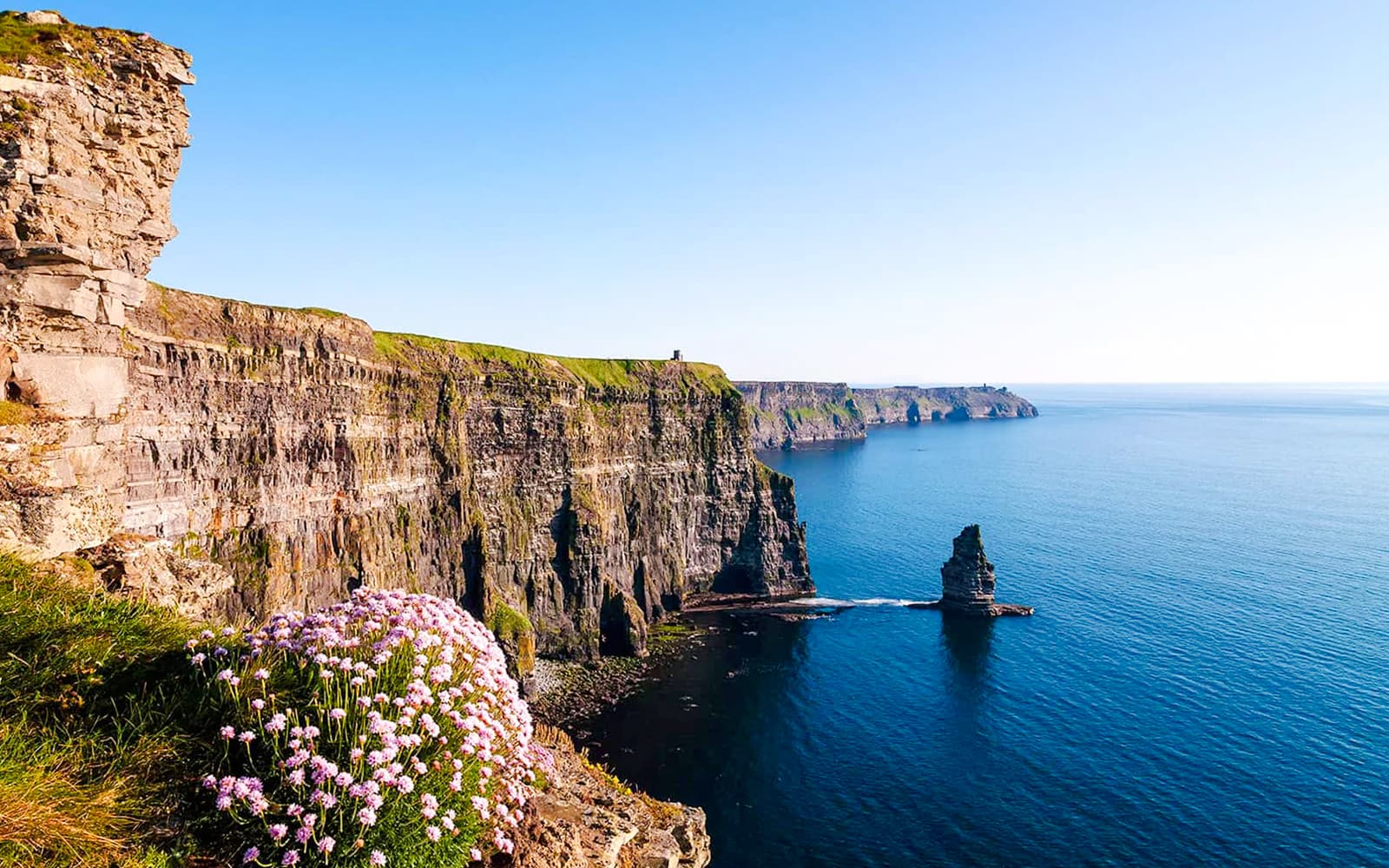 From Galway: Cliffs of Moher and Aran Islands Full-Day Tour