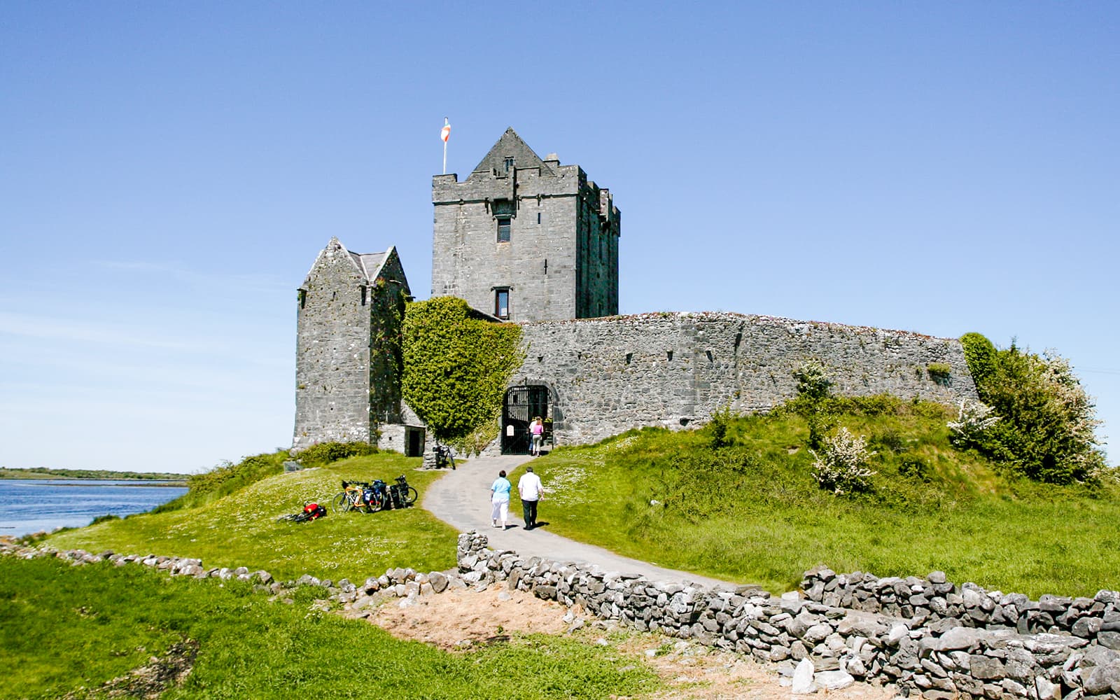 From Galway: Cliffs of Moher and Aran Islands Full-Day Tour tickets in Galway - Features | TickYourList
