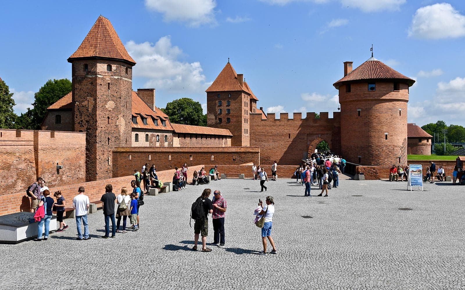 From Warsaw: Malbork Castle & Gdansk Guided Tour tickets in Warsaw - Highlights | TickYourList
