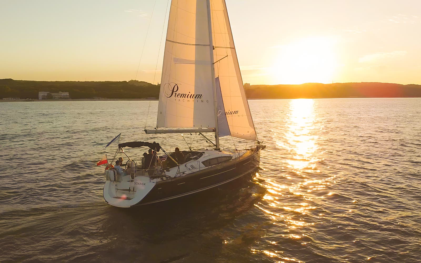 From Sopot: Sunset Cruise from the Pier with Prosecco