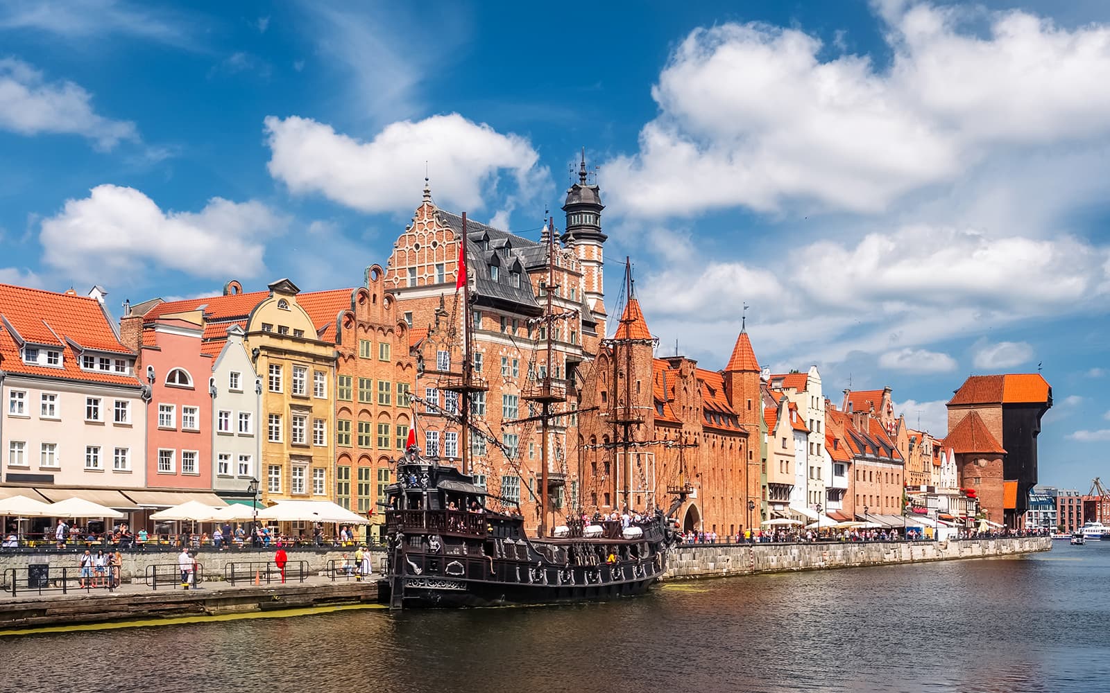 1.5-Hour Cruise to Westerplatte from Gdansk on Pirate Ship