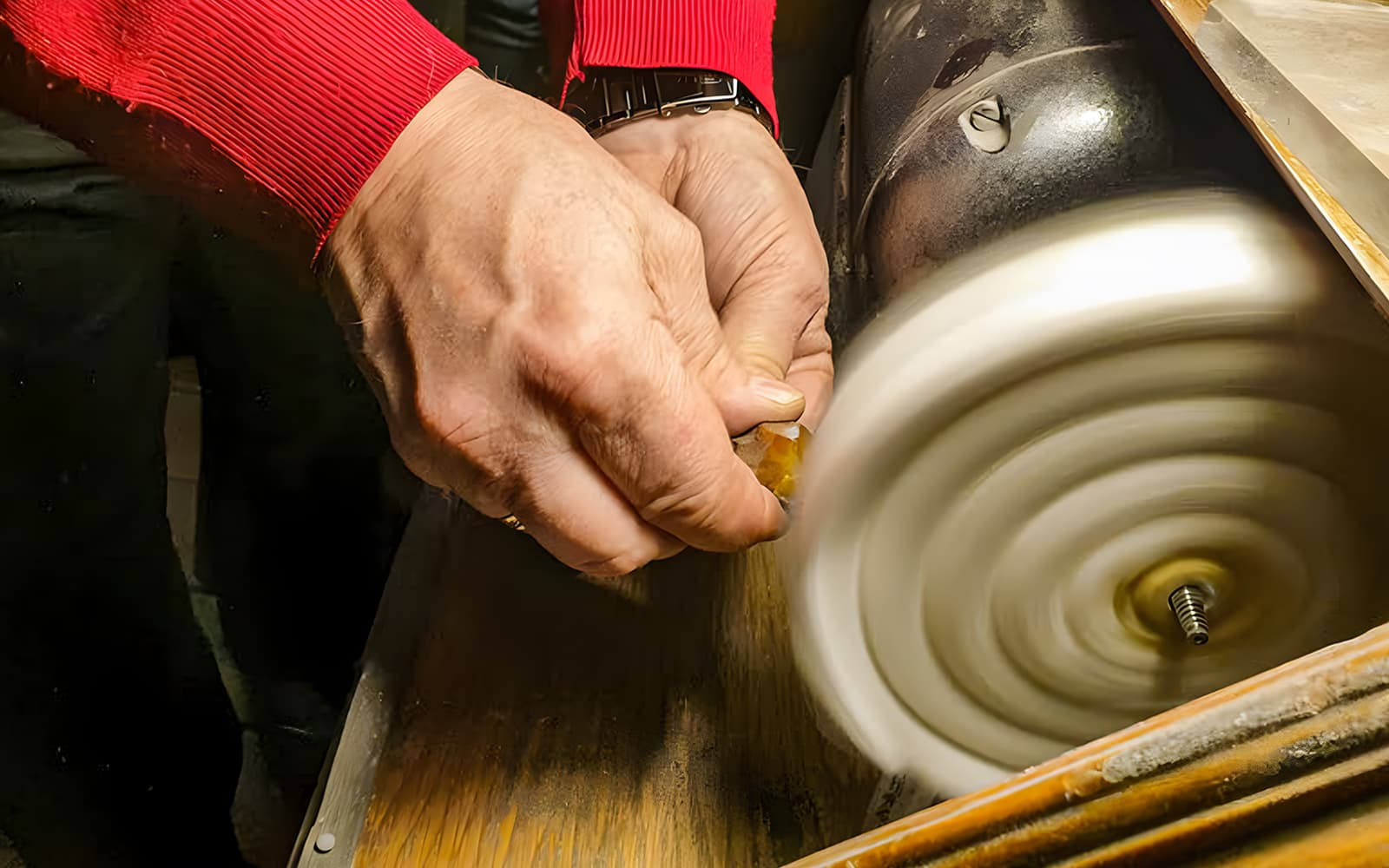 Tickets to 1.5-Hour Amber Workshop in Gdańsk in Gdansk - Features | TickYourList