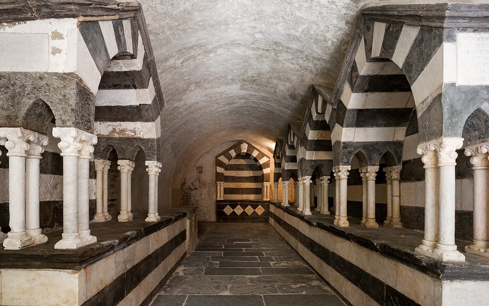 Tickets to San Fruttuoso Abbey in Genoa - Features | TickYourList