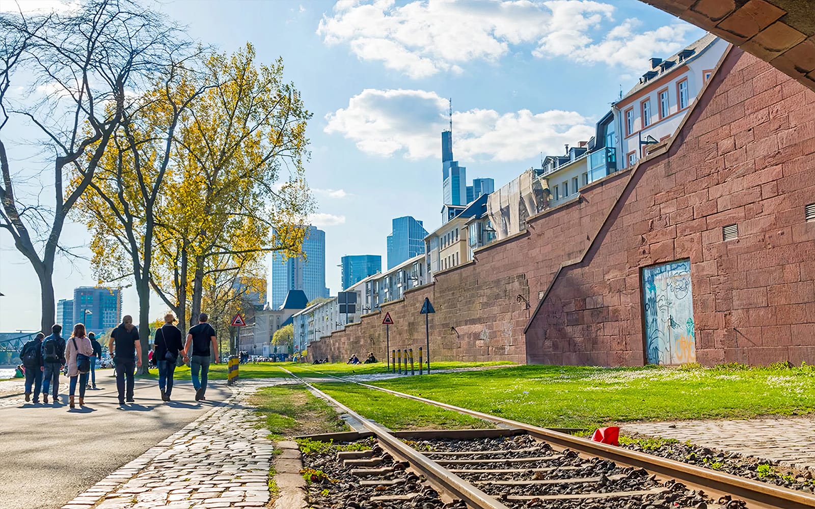 Frankfurt Sightseeing: Frankfurt Hop-on Hop-off Bus Tour tickets in Frankfurt am Main - Highlights | TickYourList