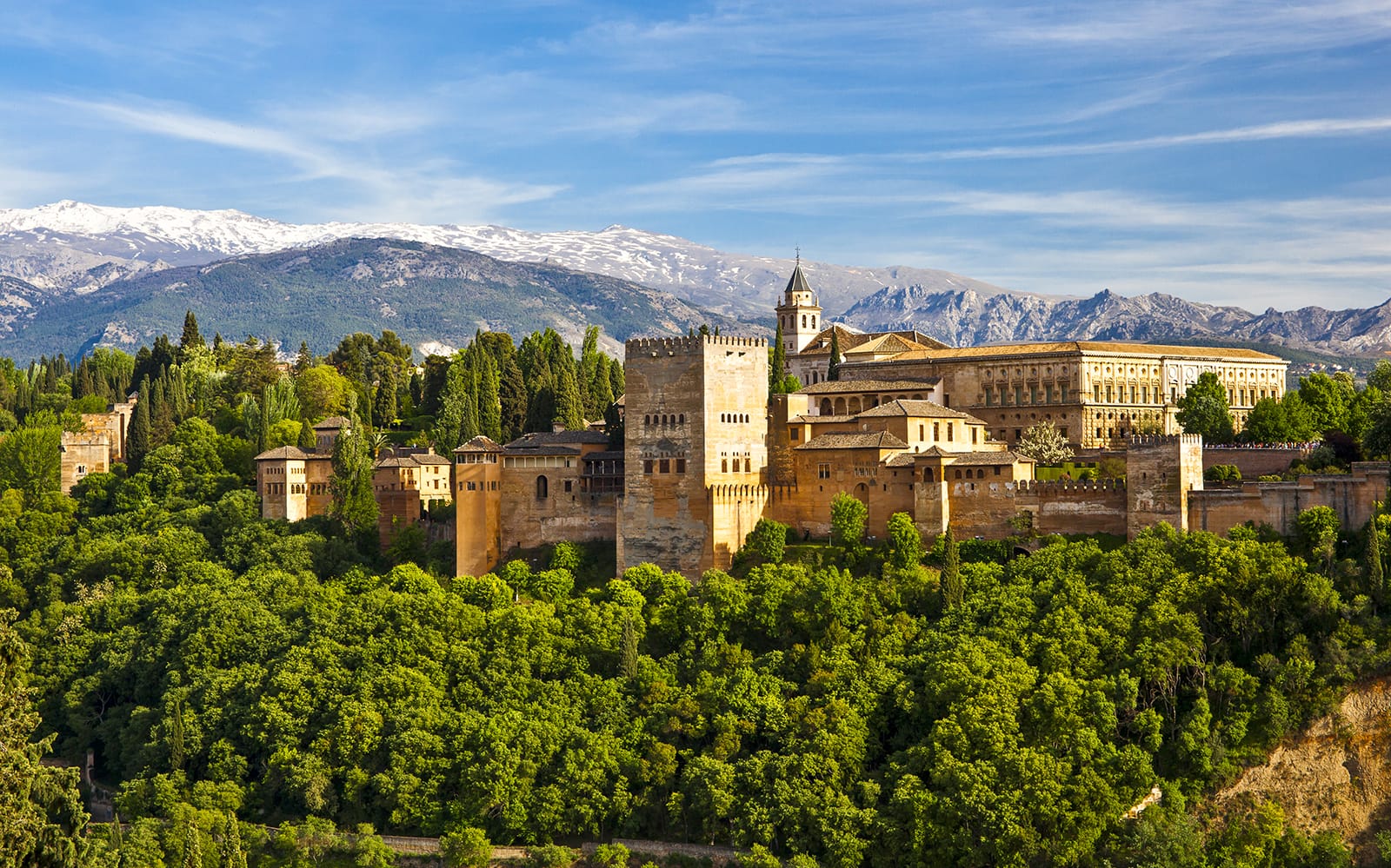 Skip-the-Line Guided Private Tour of Alhambra and Generalife tickets in Granada - Attractions | TickYourList