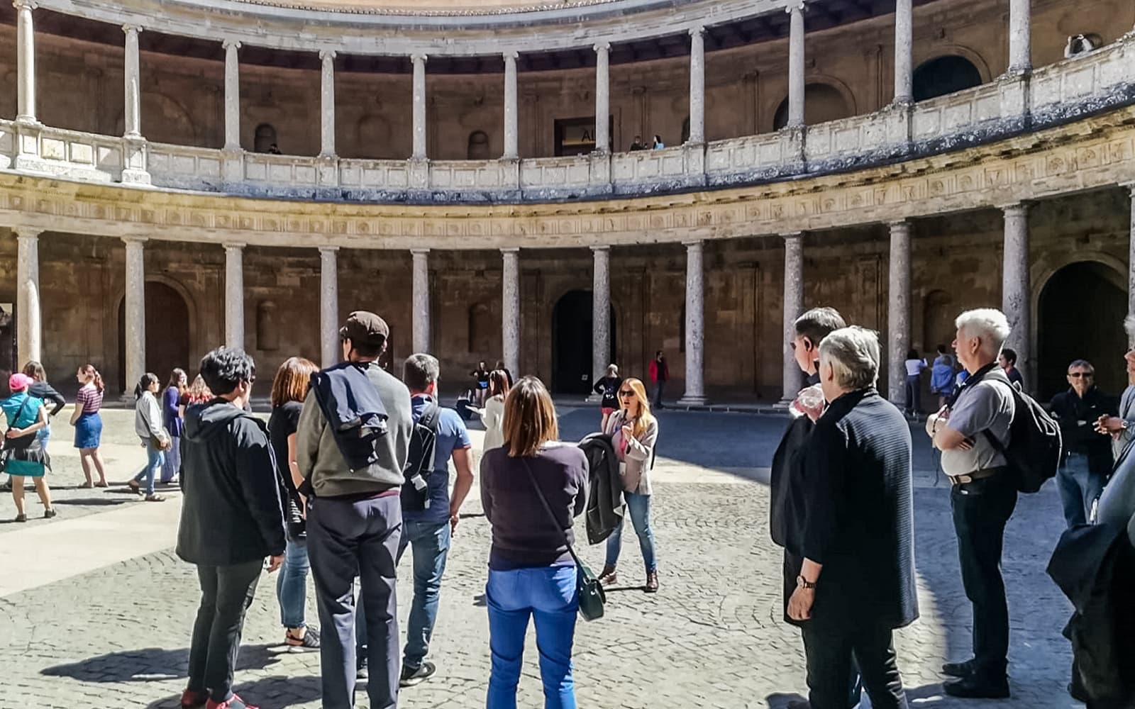 Alhambra Skip-the-Line Guided Tour with Nasrid Palaces tickets in Granada - Features | TickYourList