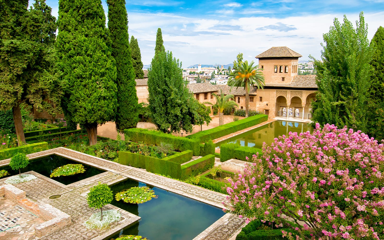 Alhambra Surroundings Tour tickets in Granada - Highlights | TickYourList