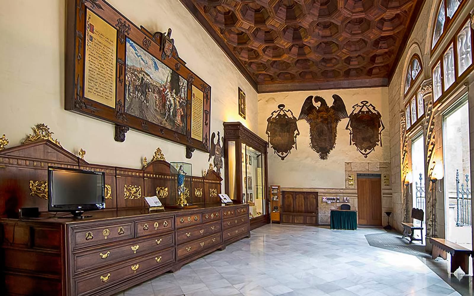 Entry Tickets to the Royal Chapel of Granada in Granada - Full Experience | TickYourList