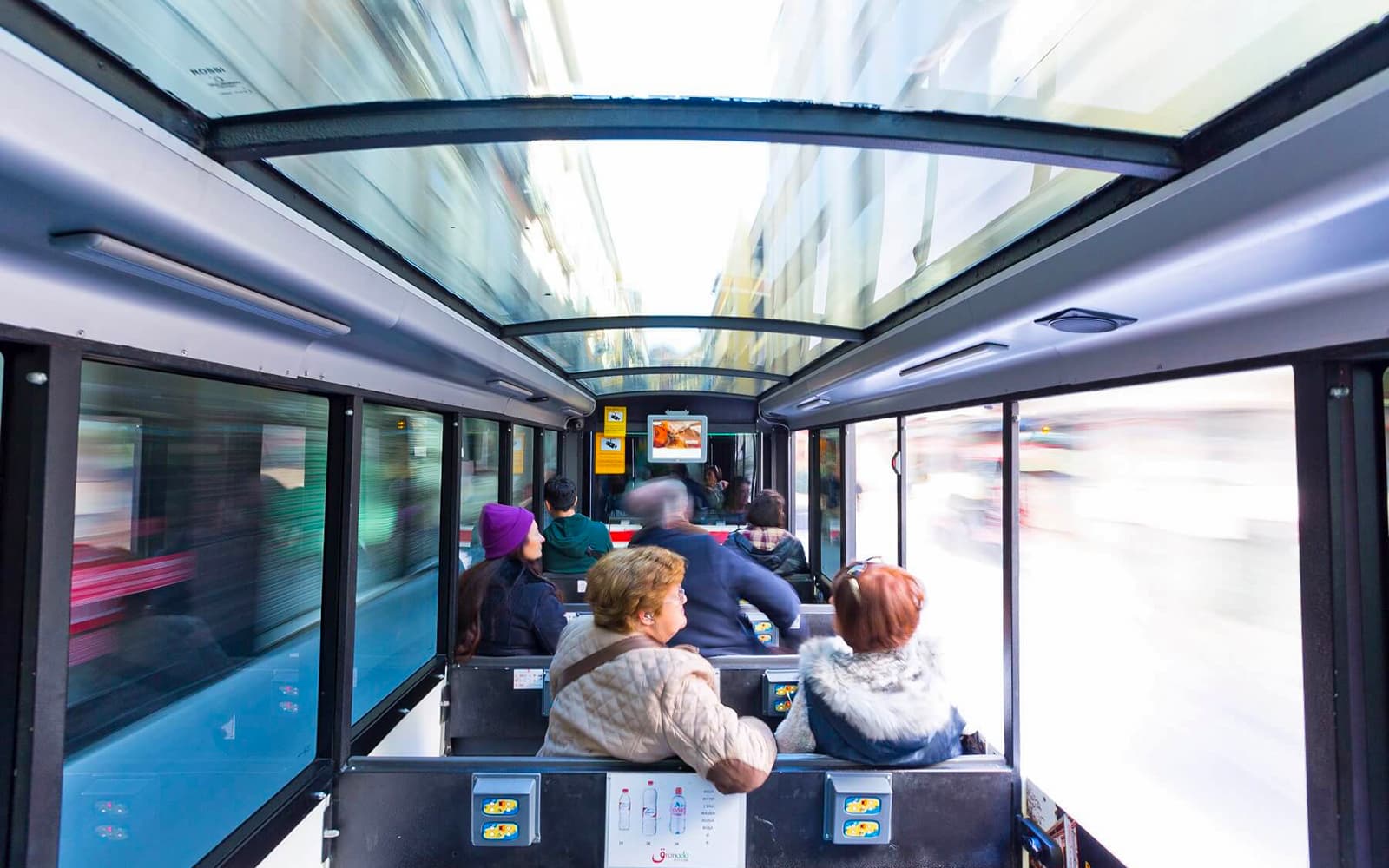 City Tour: Granada Hop-On Hop-Off Train Tour tickets in Granada - Features | TickYourList