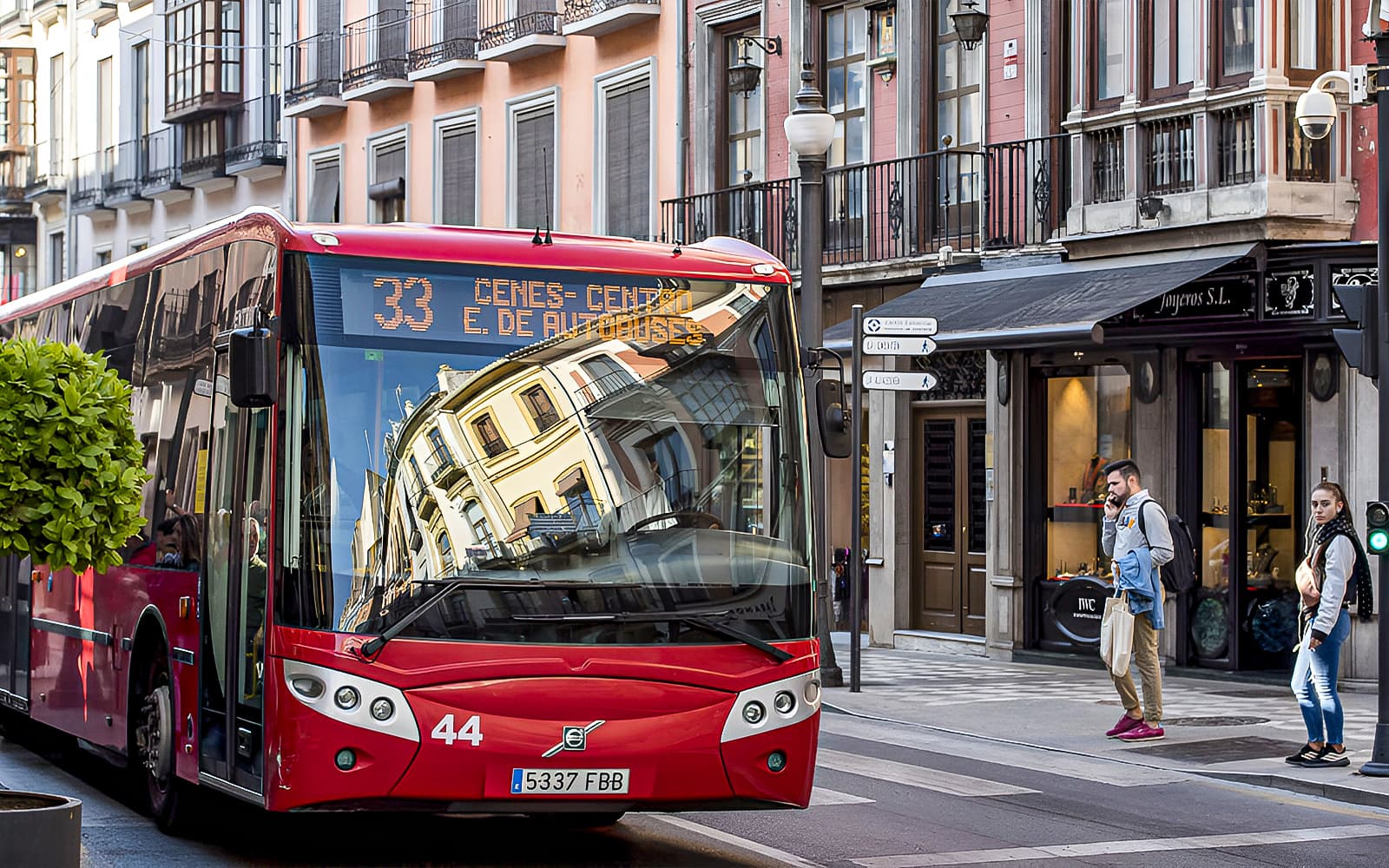 Alsa Round-Trip Tickets: Granada Airport to/from Granada Bus Station in Granada - Attractions | TickYourList