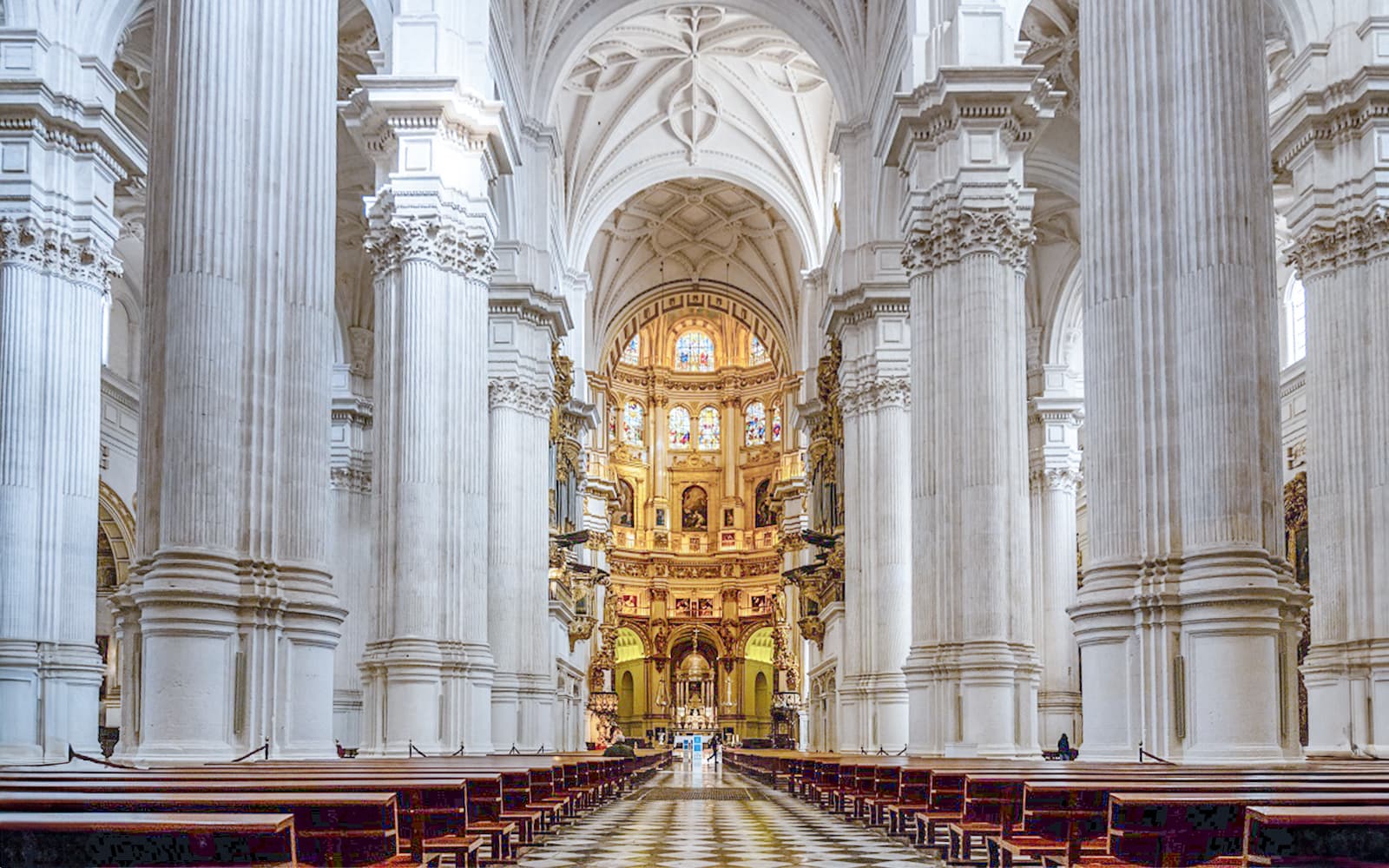 3-Hour Guided Tour of Granada: Cathedral, Royal Chapel & Silk Market