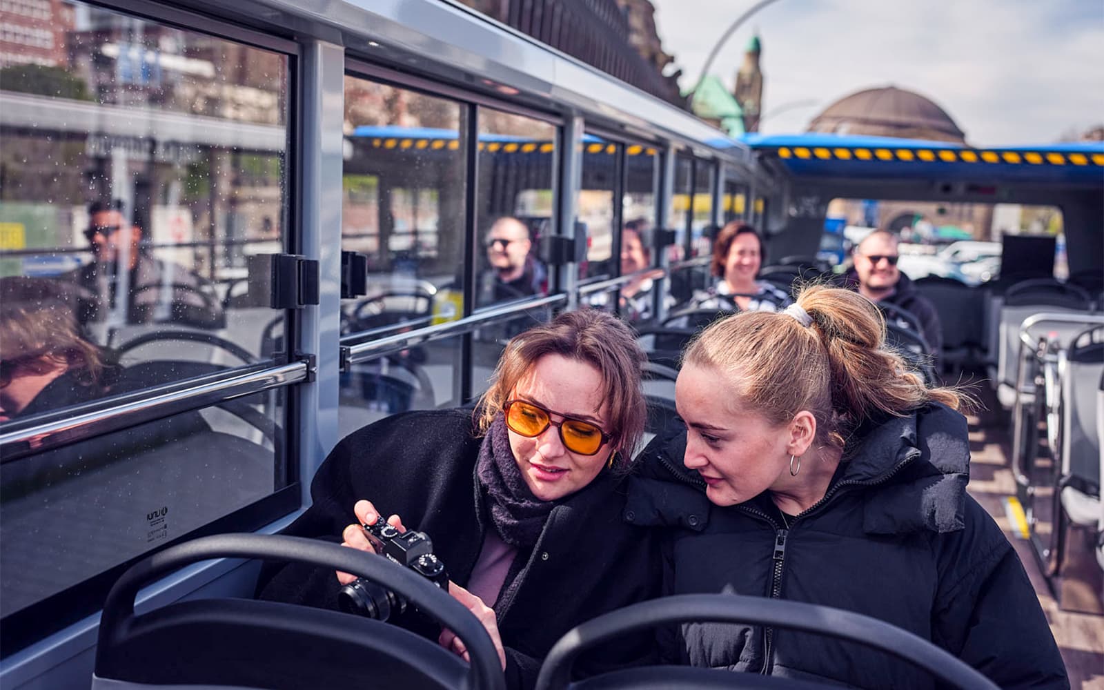 Stadtrundfahrt: Hamburg Hop-On Hop-Off Bus Tour with Optional Alster Lake or Harbor Cruise tickets in Hamburg - Attractions | TickYourList