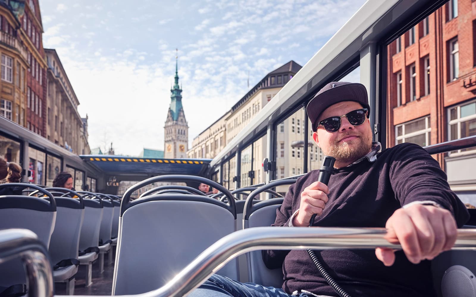 Stadtrundfahrt: Hamburg Hop-On Hop-Off Bus Tour with Optional Alster Lake or Harbor Cruise tickets in Hamburg - Highlights | TickYourList
