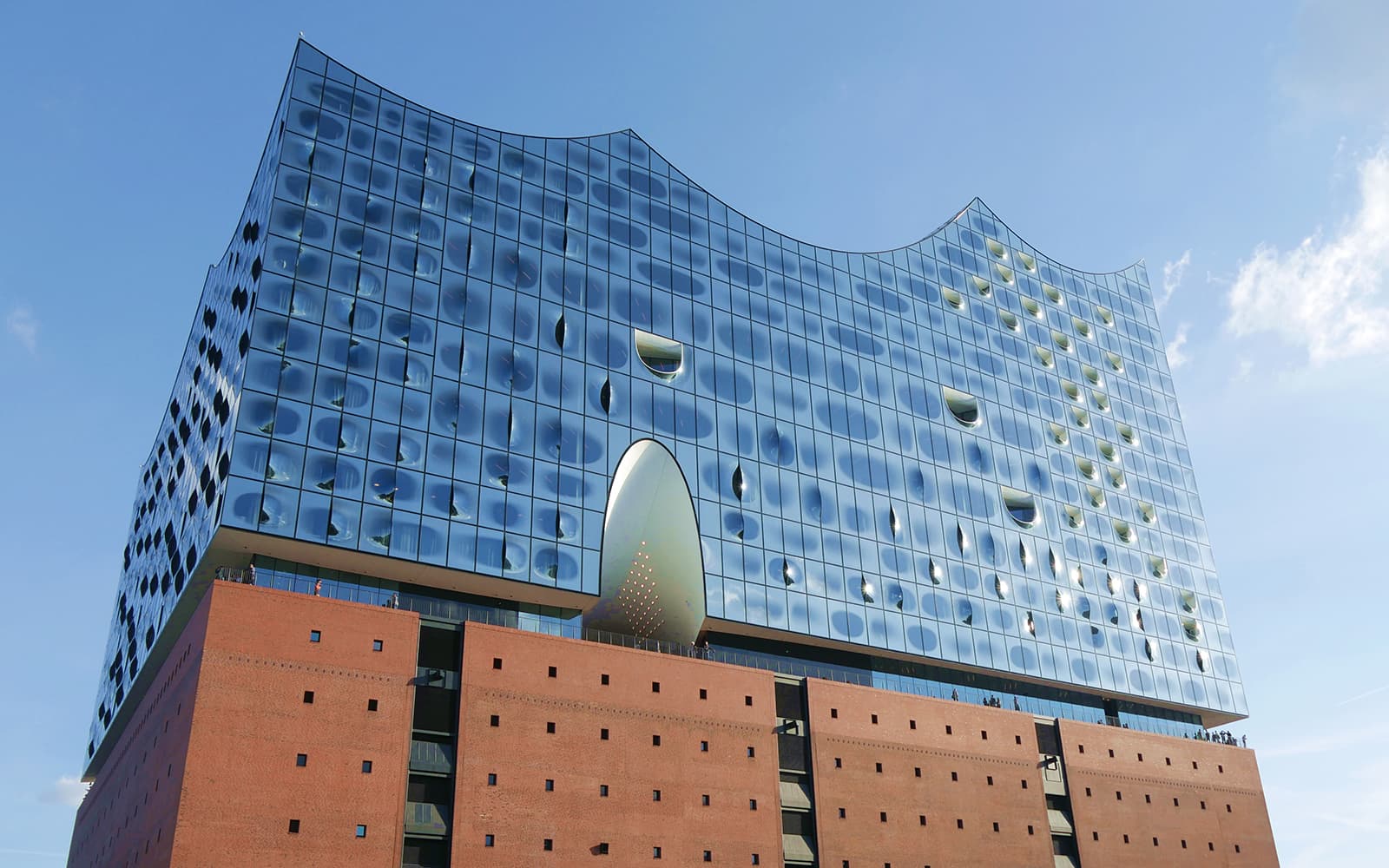 Hamburg: Guided Combo Tour of Elbphilharmonie & St. Pauli tickets in Hamburg - Features | TickYourList