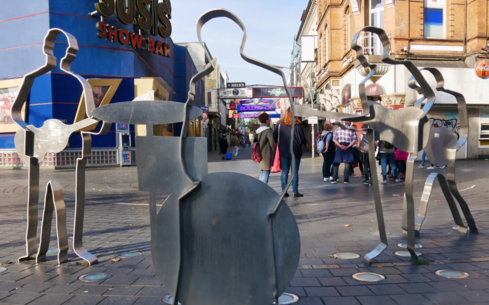Red & Blue Light Reeperbahn Guided Tour - Above 18 Only tickets in Hamburg - Features | TickYourList