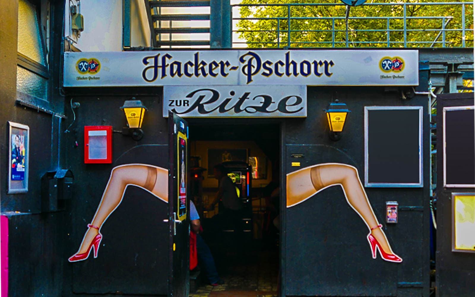 Over 18 - Blue and Red Light Tour in Hamburg St Pauli tickets in Hamburg - Attractions | TickYourList