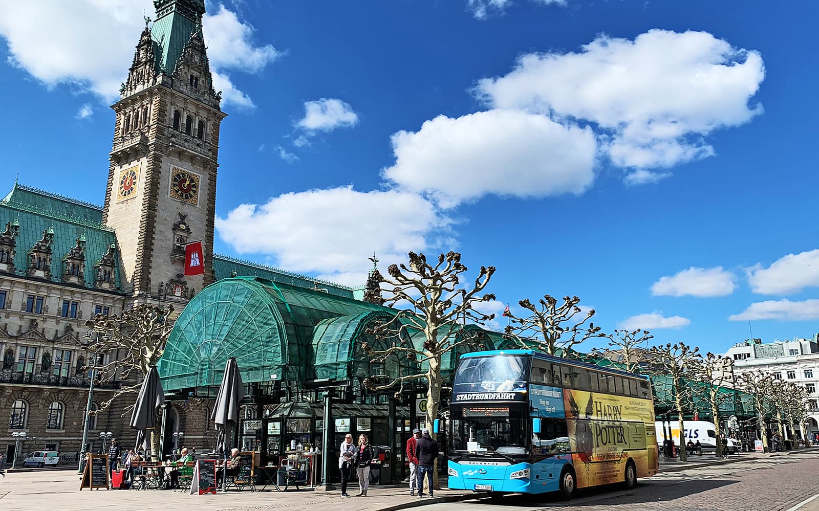 Hamburg Citytours: 24-Hour Hop-On Hop-Off Tour of Hamburg with Optional Evening Reeperbahn Tour