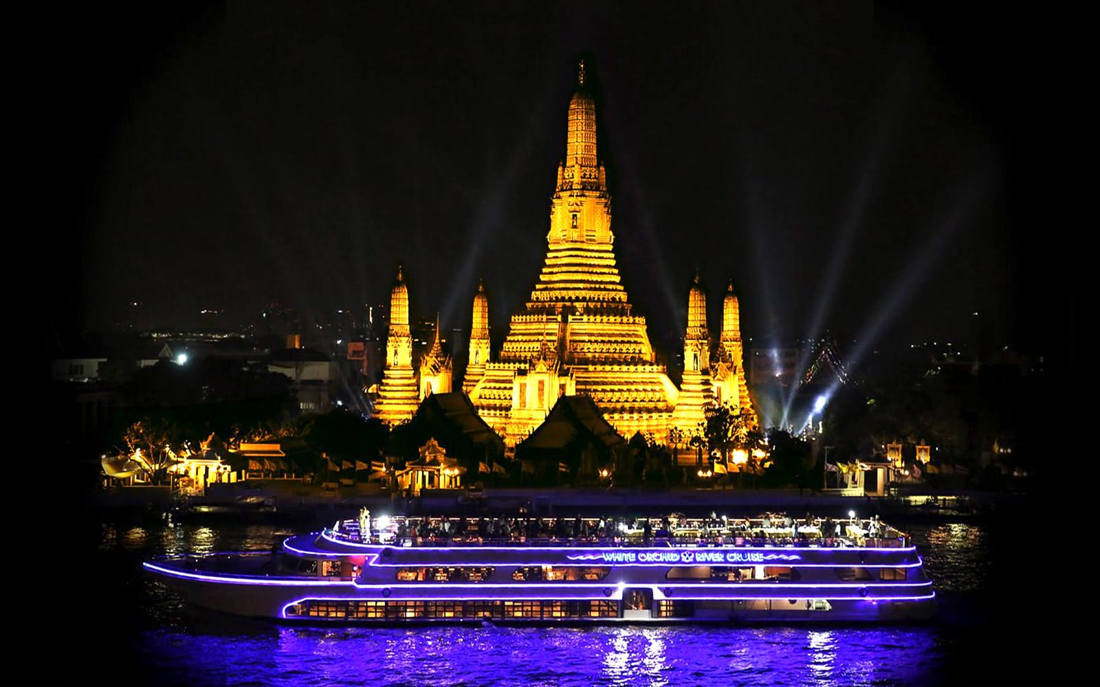 78800afc0759e4bce211c2c81dd570d9-10464---Bangkok---White-Orchid-River-Cruise-with-Live-Cabaret---Unlimited-Beer---06.jpeg