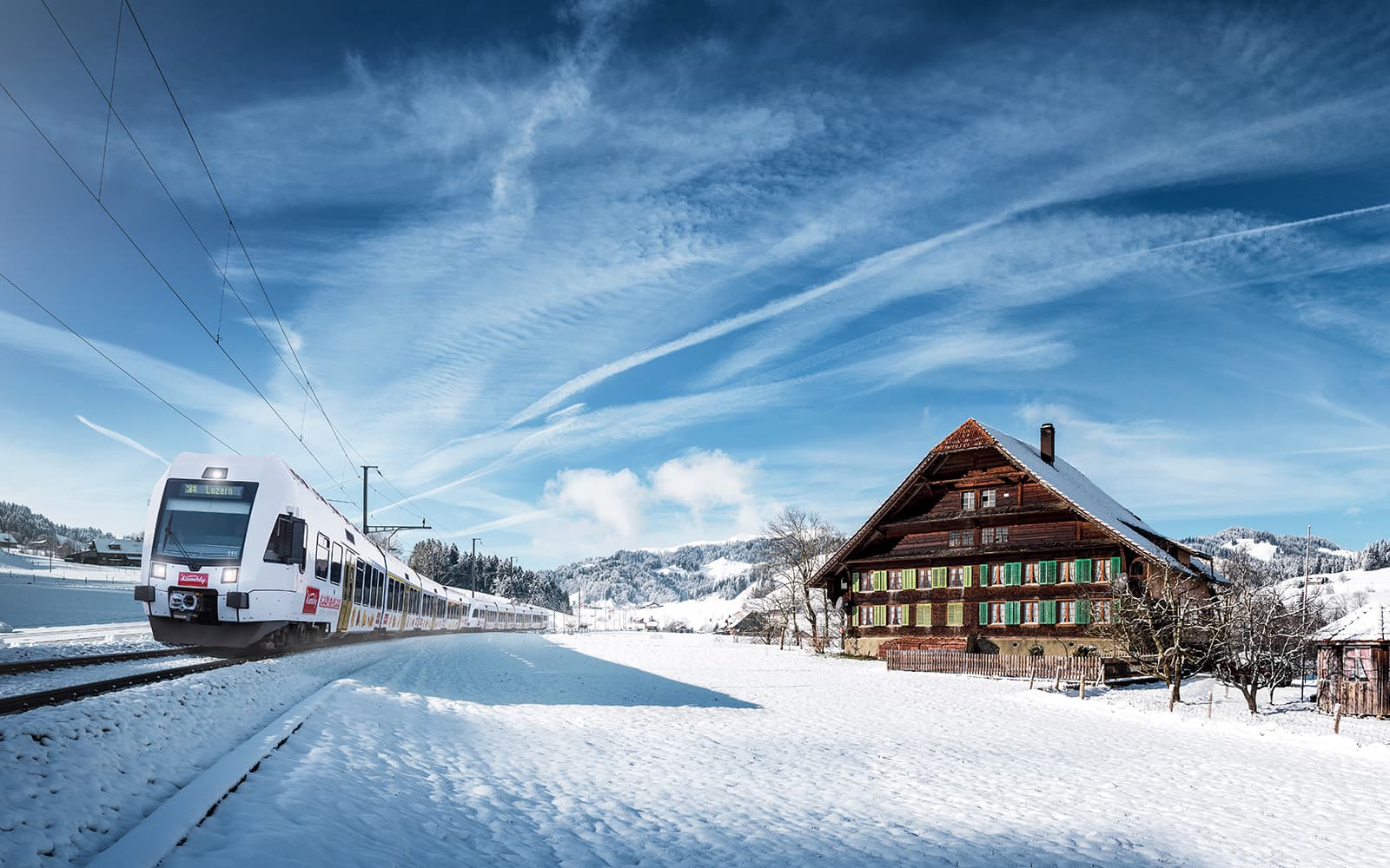 One-Way Tickets: Lucerne to/from Interlaken in Lucerne - Full Experience | TickYourList