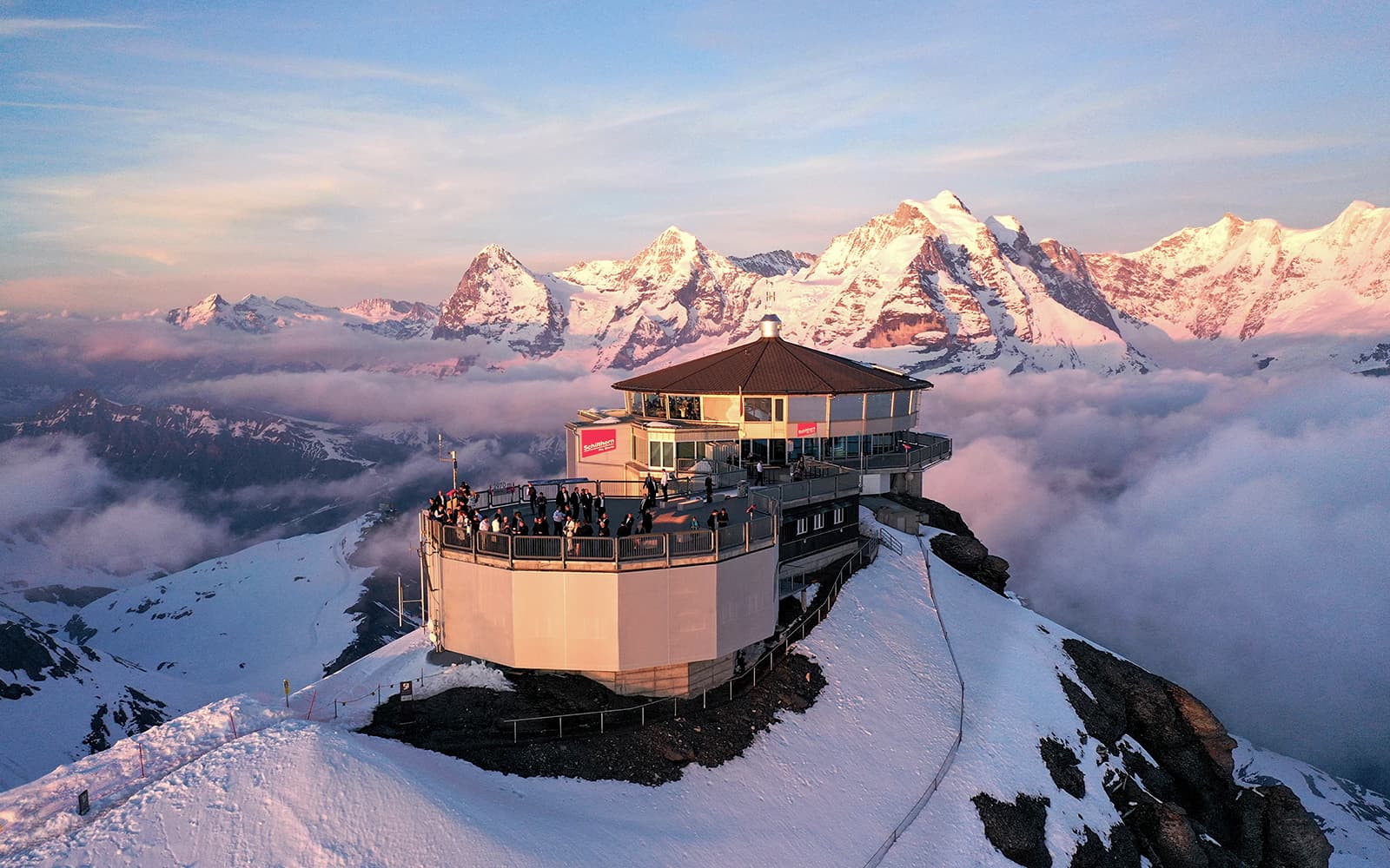 Round-Trip Cable Car Tickets to Schilthorn from Mürren or Stechelberg in Interlaken - Activities | TickYourList