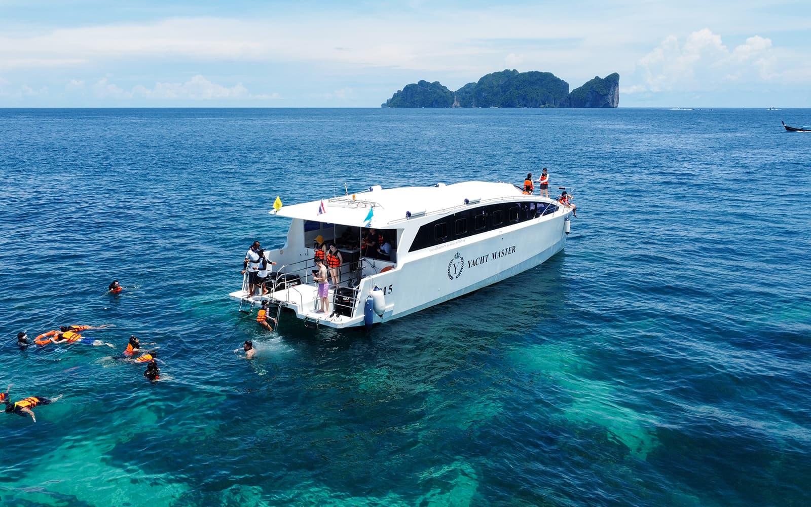 From Phuket: Phi Phi Island & Maya Bay Tour by Catamaran