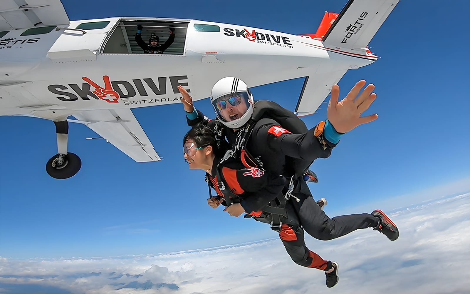 Skydive Switzerland Tickets: Tandem Skydive from 13,000 Ft experience in Interlaken | TickYourList