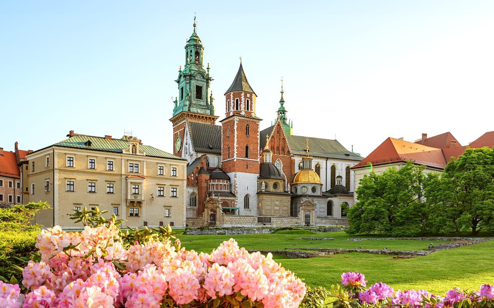Wawel Castle & Cathedral Guided Tour experience tickets in Krakow | TickYourList