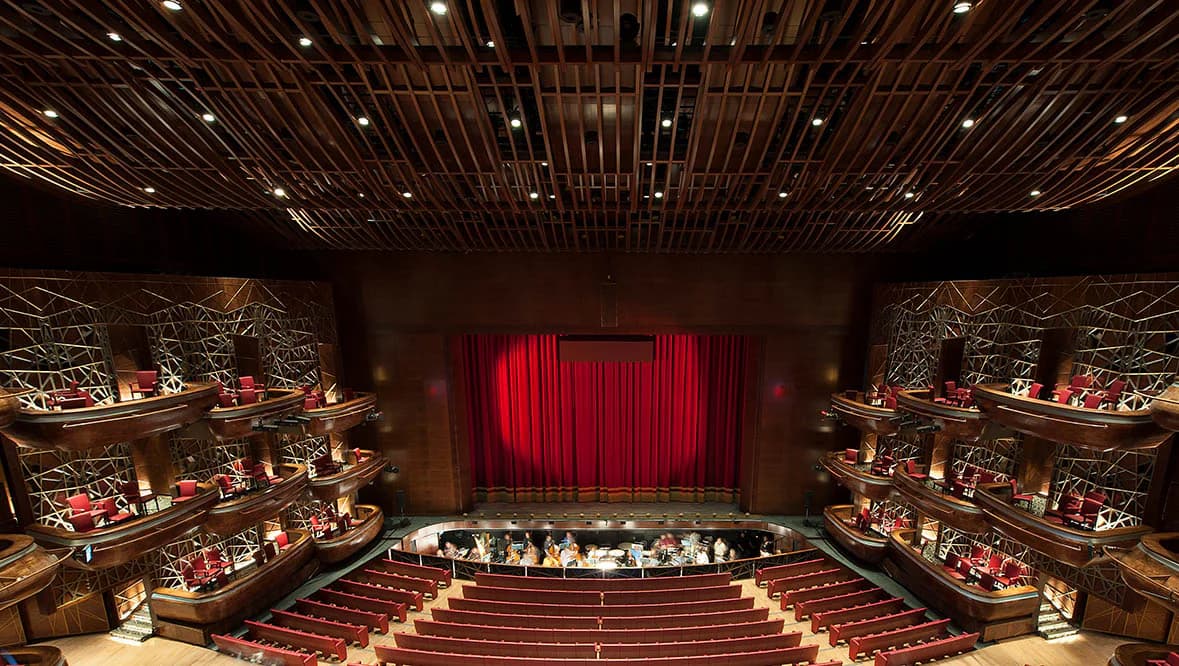 Guided Tour of Dubai Opera House
