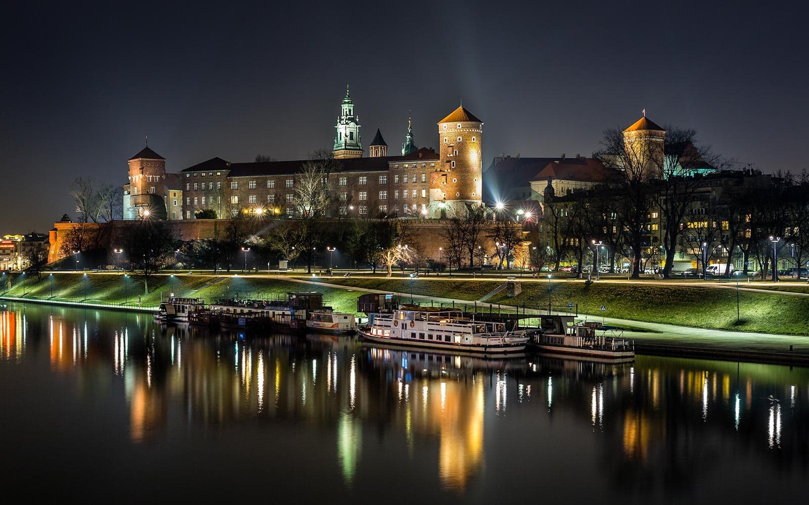 Night Lights Vistula River Cruise tickets in Krakow - Activities | TickYourList