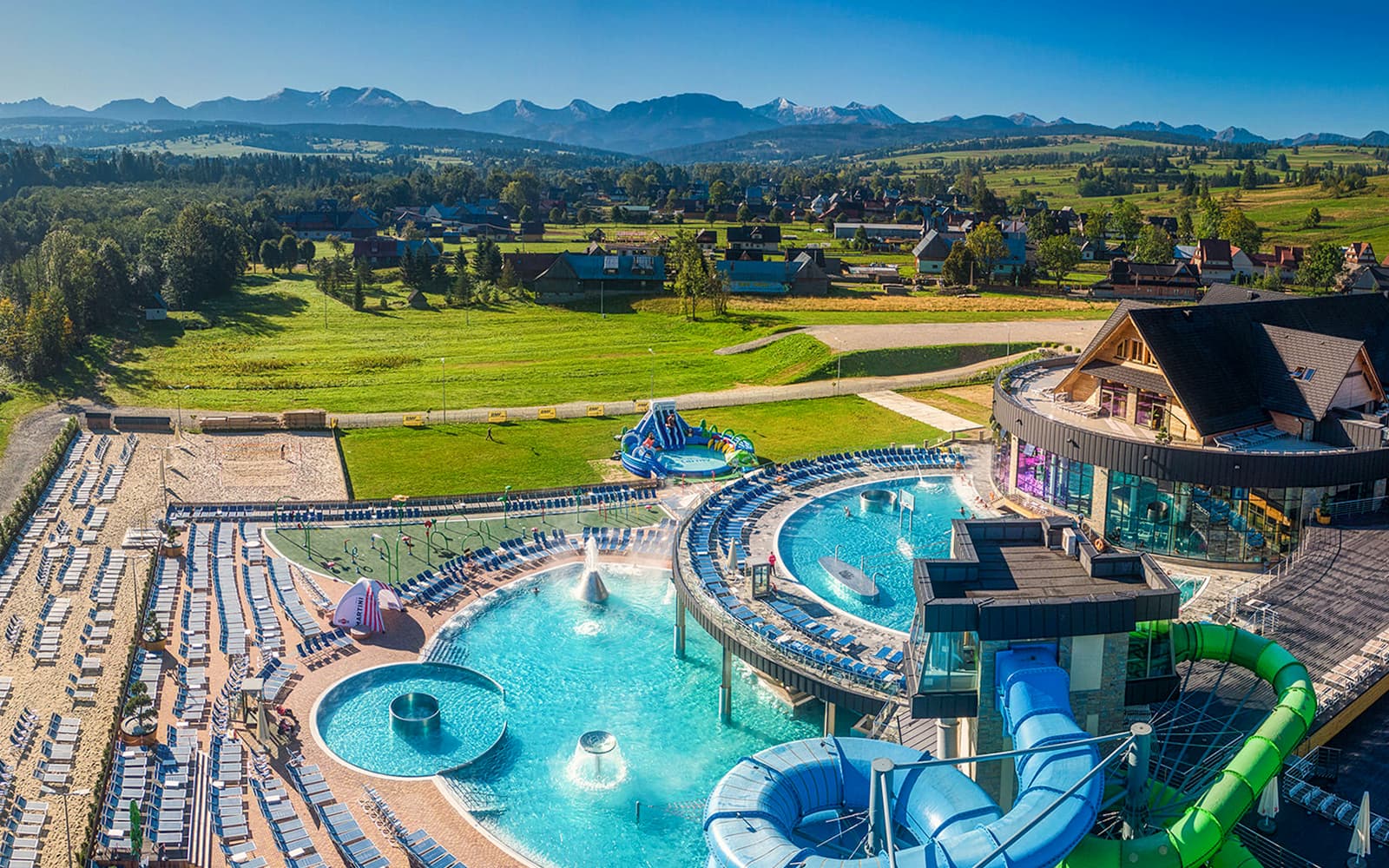 Chocholow Thermal Baths Tickets with Transfer Option in Zakopane - Features | TickYourList
