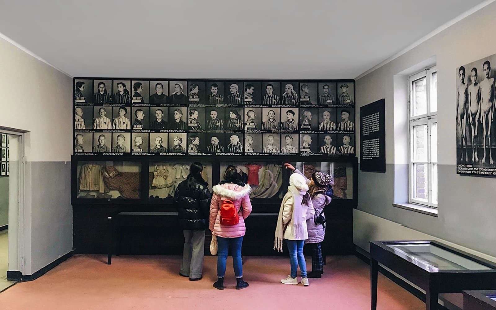 Auschwitz & Birkenau Guided Tour with Transfers & Optional Private Tour
