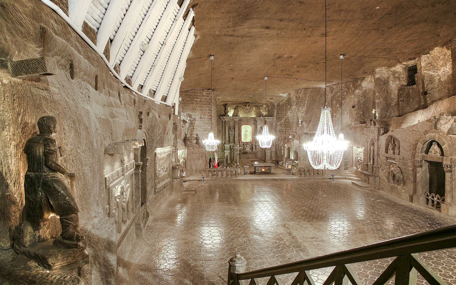 Wawel Castle, Cathedral and Wieliczka Salt Mine Guided Tour with Lunch tickets in Krakow - Highlights | TickYourList