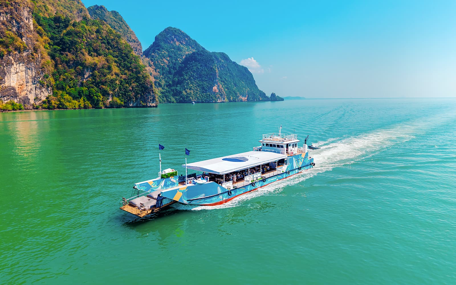 By Luxury Catamaran: James Bond Island & Hong Island Sunset Party Cruise from Phuket