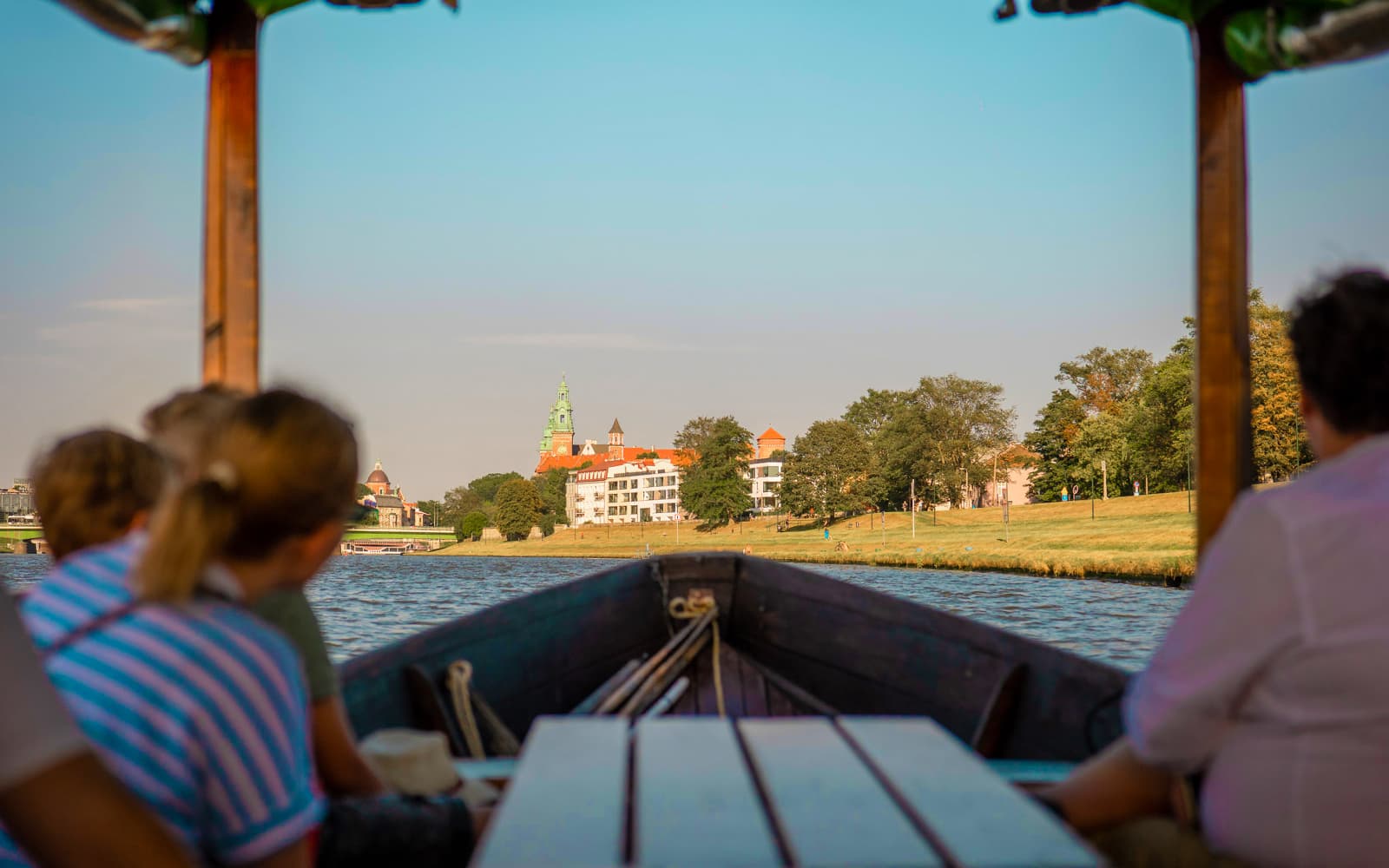 1-Hr Morning Traditional Boat Ride on Vistula River with Audio Guide tickets in Krakow - Activities | TickYourList