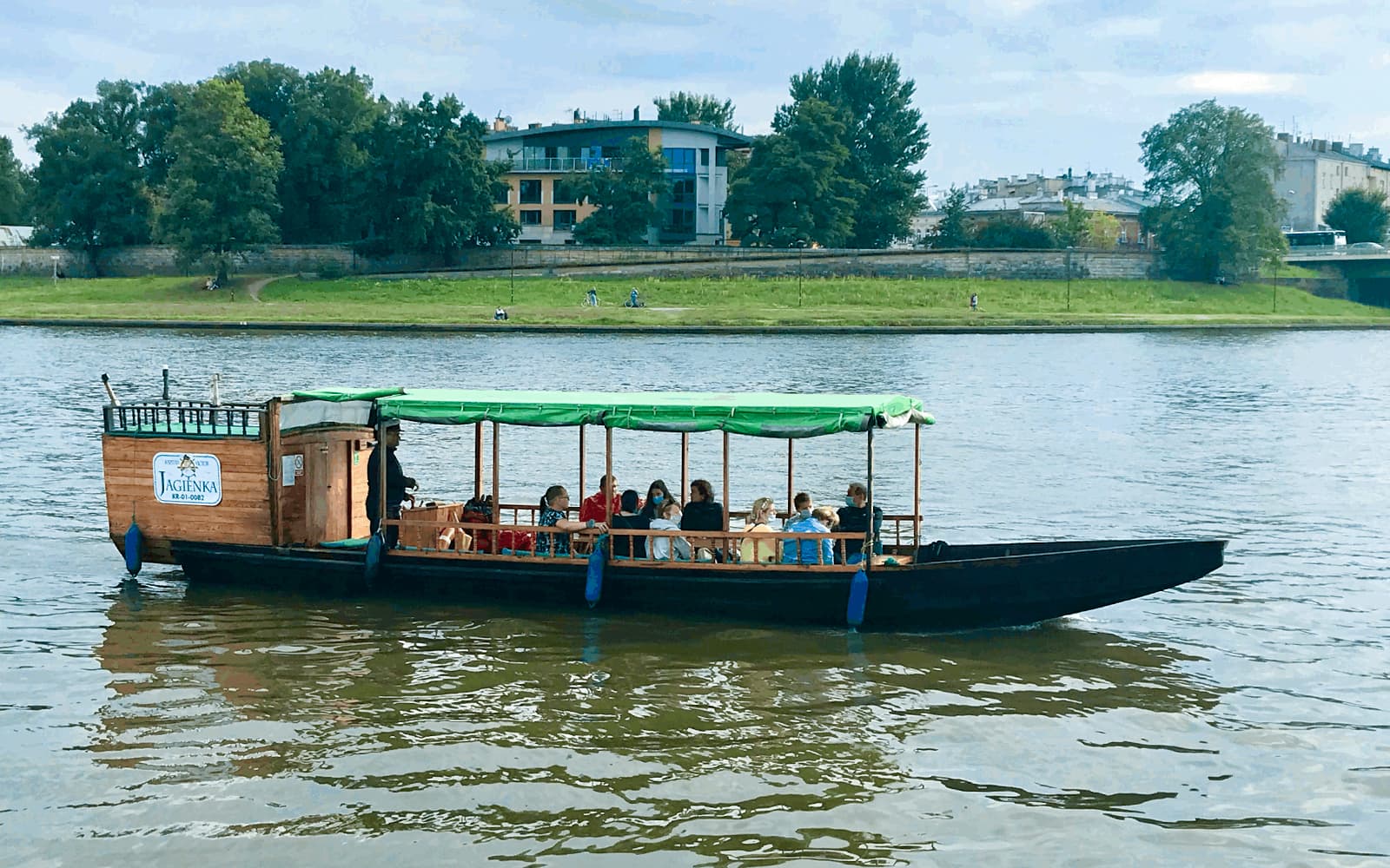 1-Hr Morning Traditional Boat Ride on Vistula River with Audio Guide tickets in Krakow - Full Experience | TickYourList