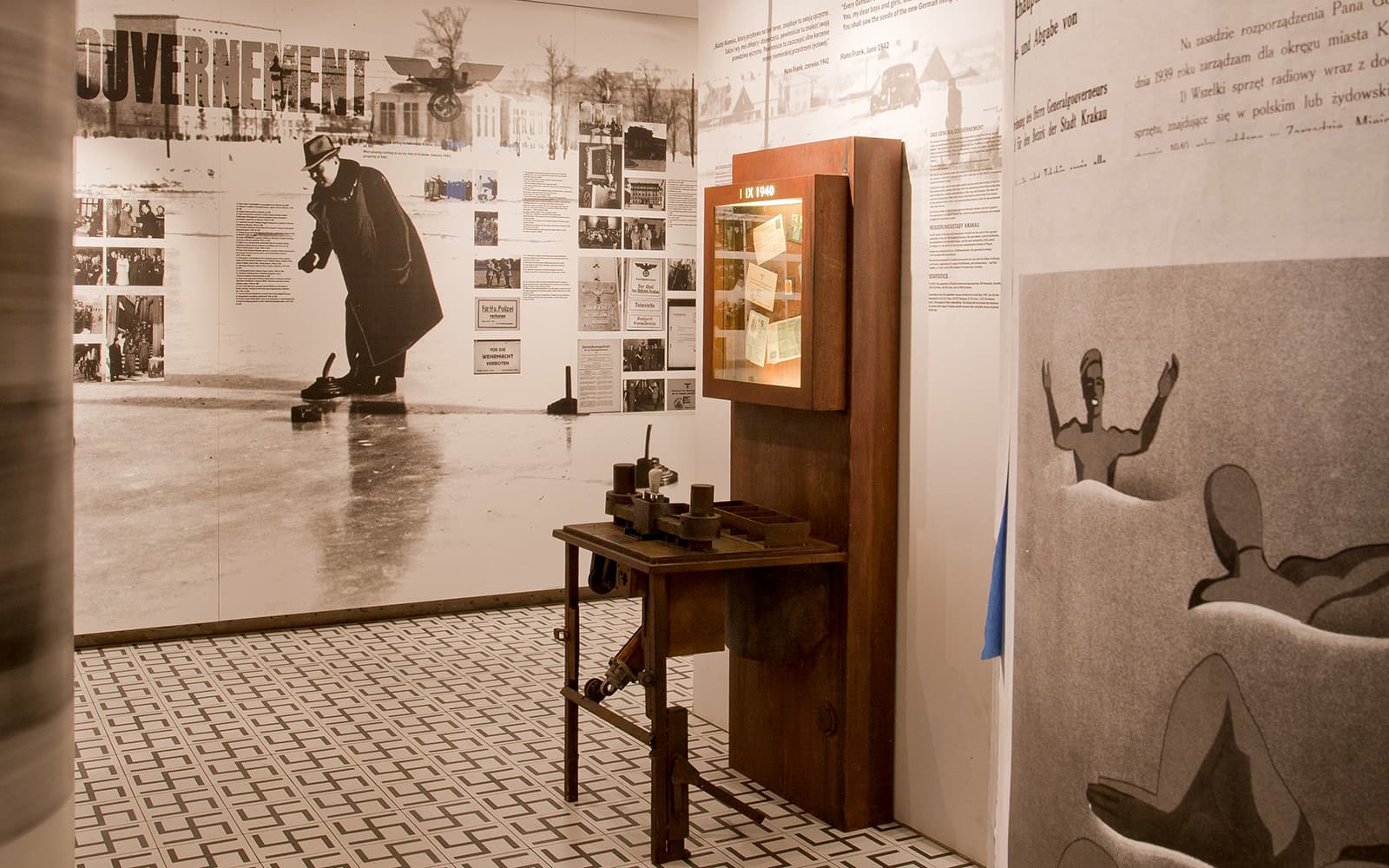 Combo (Save 5%): Oskar Schindler’s Factory with Optional Guided Tour + Vistula River Sightseeing Cruise Tickets in Krakow - Attractions | TickYourList