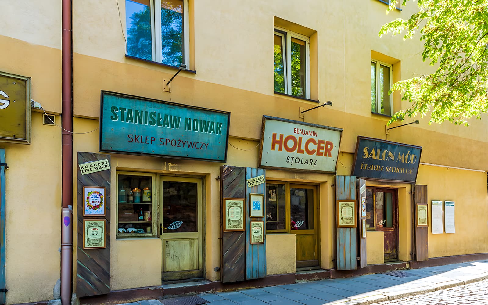 Jewish Quarter Kazimierz & Schindler's Factory Guided Tour tickets in Krakow - Activities | TickYourList