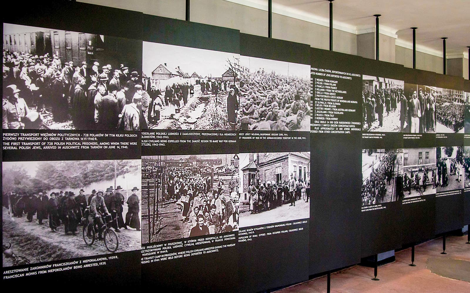 Round-Trip Tickets: Auschwitz-Birkenau Museum to/from Krakow Bus Station in Krakow - Features | TickYourList