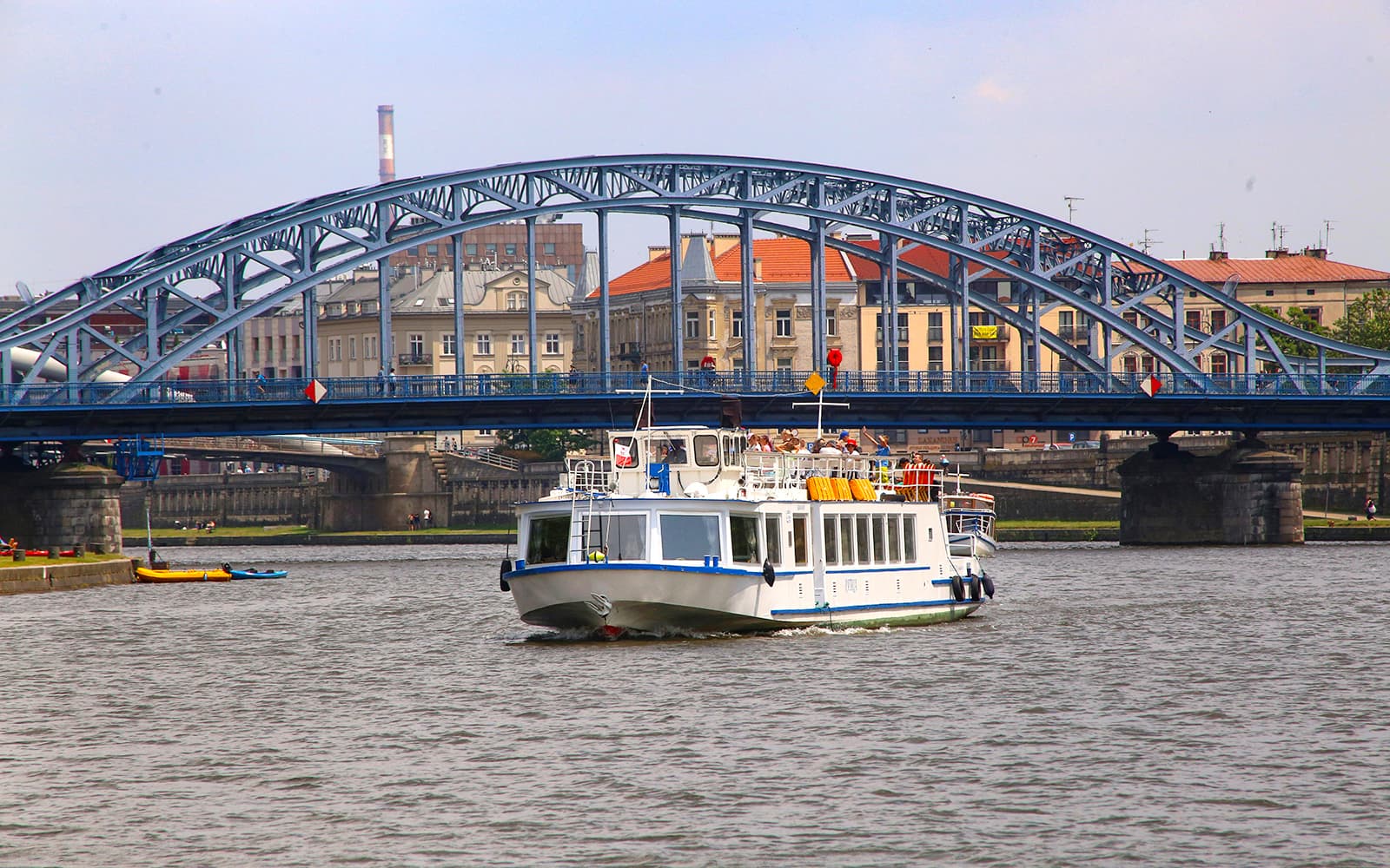 From Krakow: Vistula River Sightseeing Cruise to Tyniec