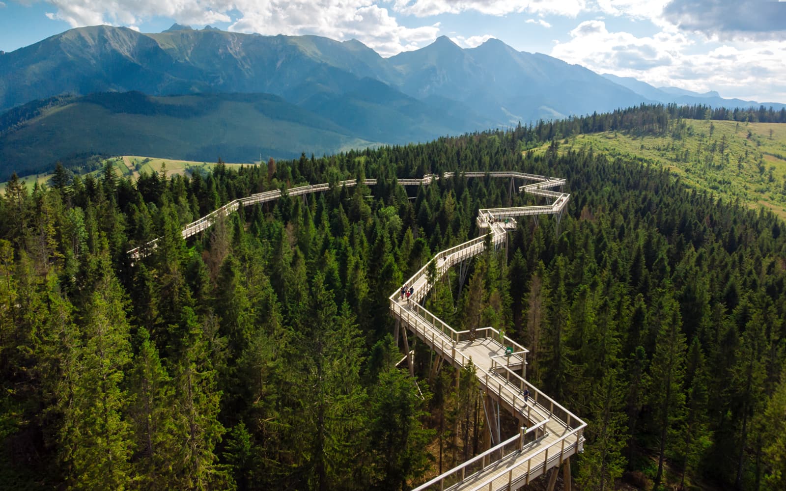 Day Trip from Krakow to Morskie Oko in Zakopane & Slovakia Treetop