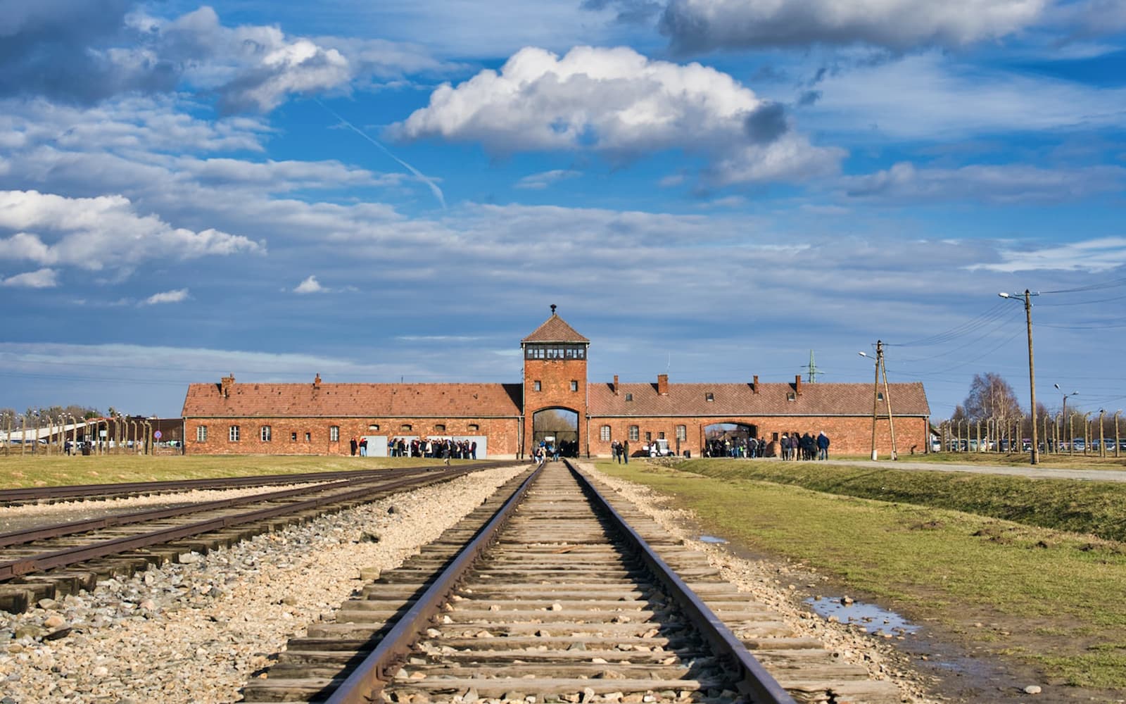 2-Day Guided Tour of Auschwitz & Wieliczka Salt Mine