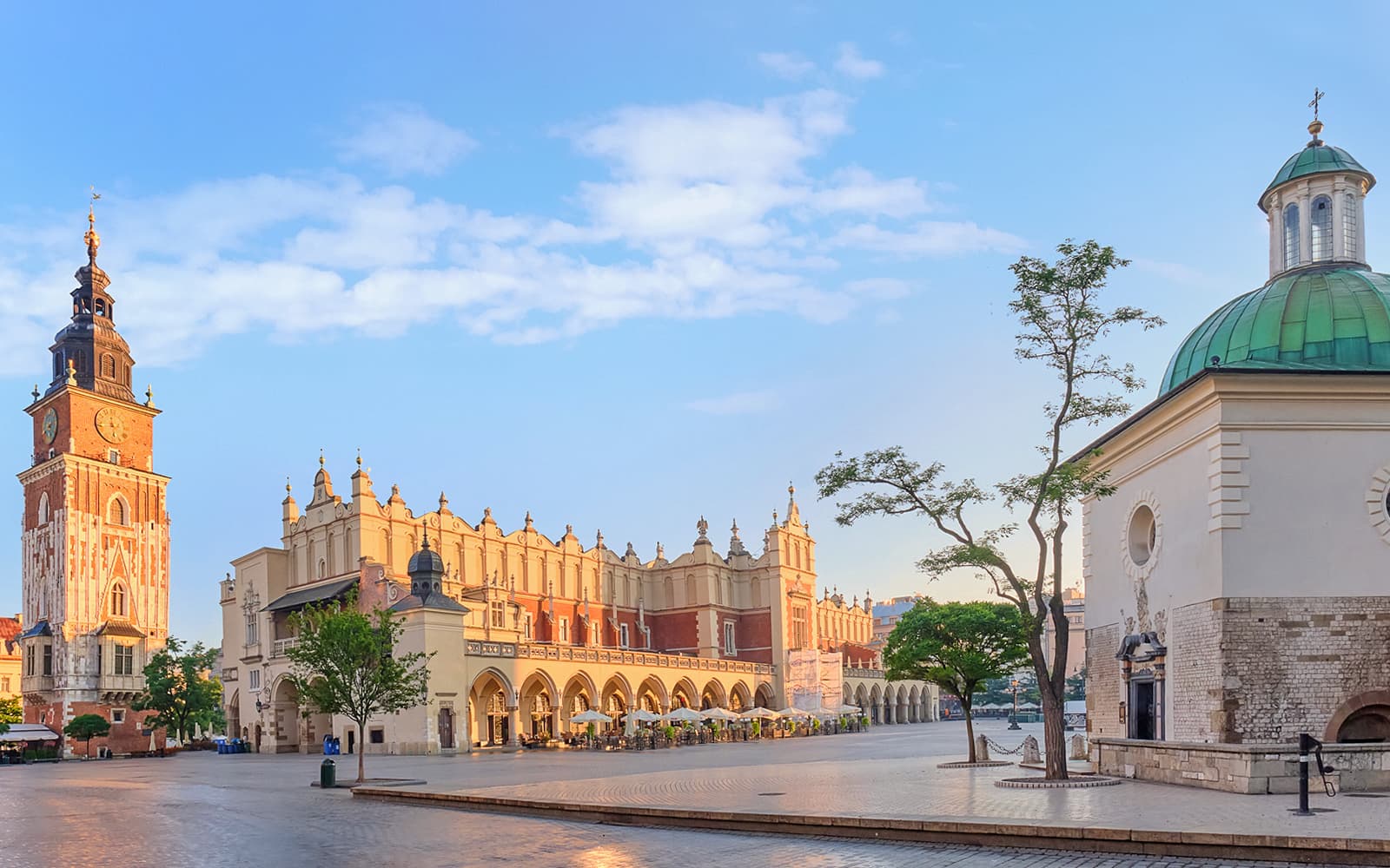 Myths & Legends Outdoor Escape Game in Krakow Old Town