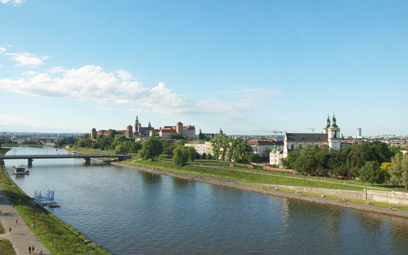 3.5-hr Vistula River Cruise & Guided Walking Tour in Krakow with Wine Tastings tickets in Krakow - Highlights | TickYourList