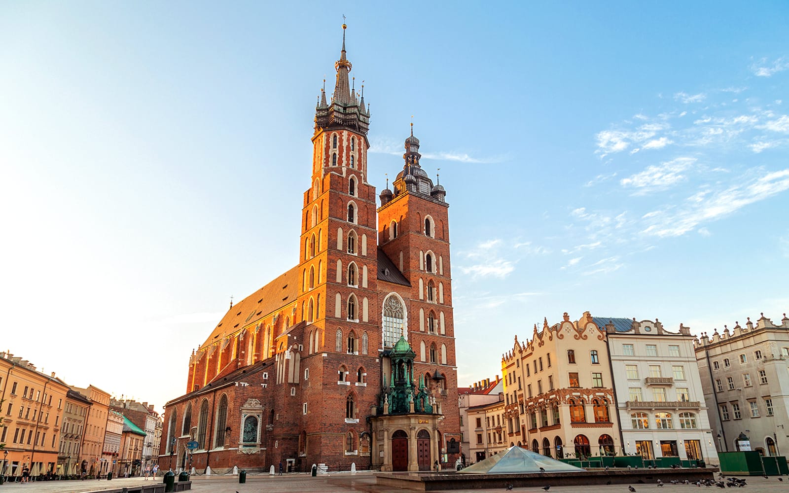 Wawel Cathedral, Old Town & St. Mary’s Basilica Guided Tour tickets in Krakow - Attractions | TickYourList