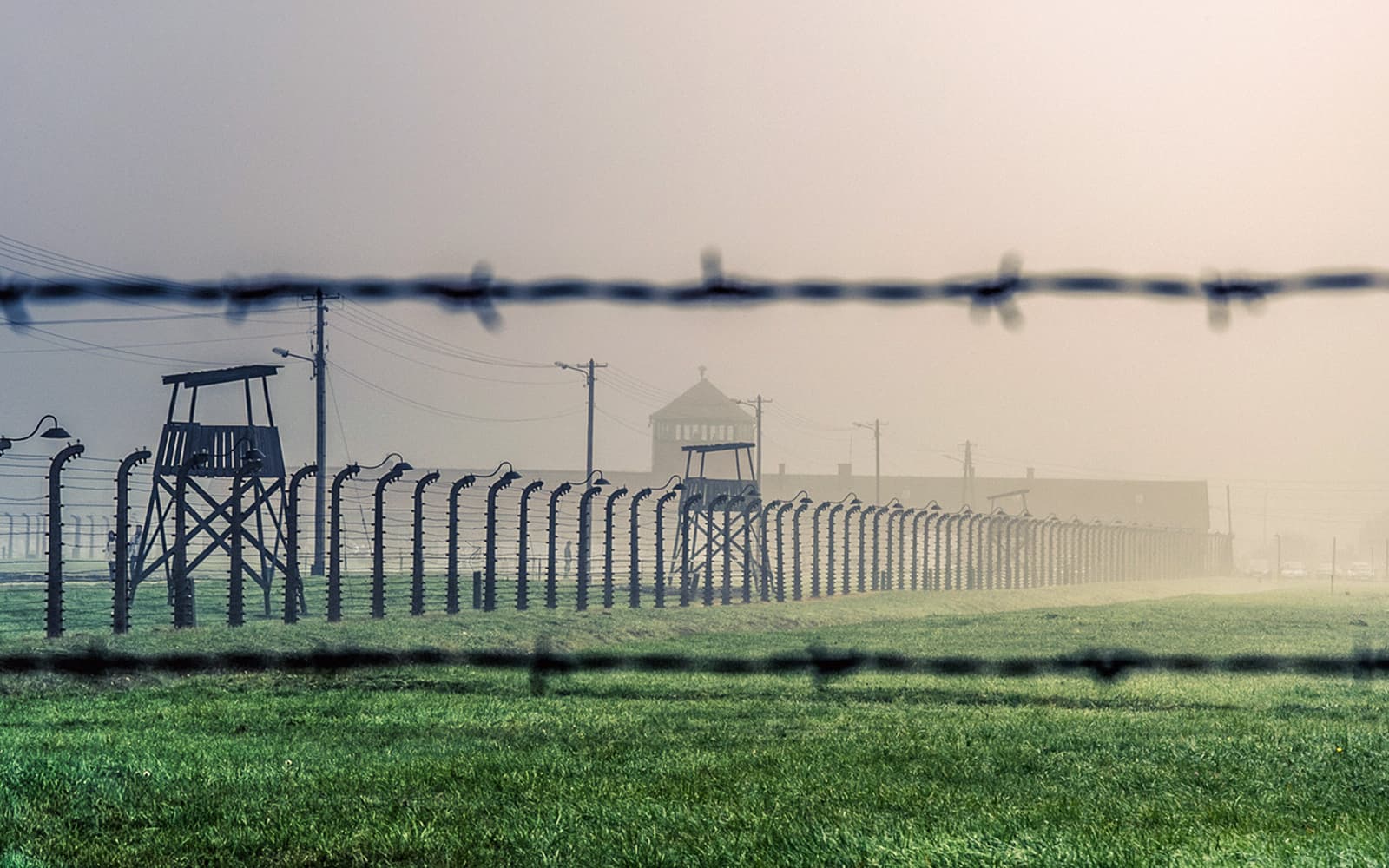 Auschwitz & Birkenau Tour with Individual Entry & Transfers tickets in Krakow - Highlights | TickYourList