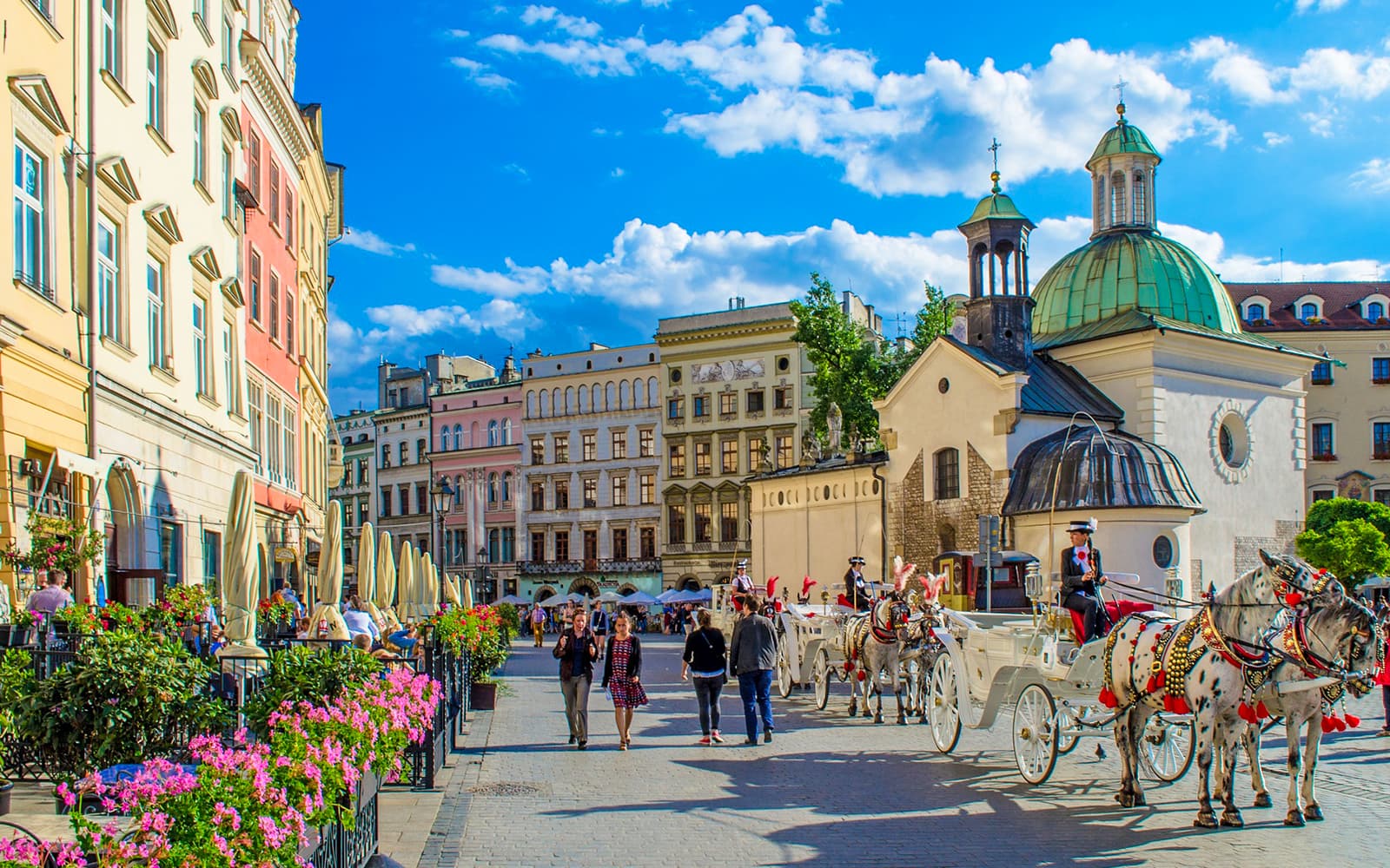Day Tour of Krakow and Auschwitz from Warsaw with Lunch tickets in Warsaw - Features | TickYourList