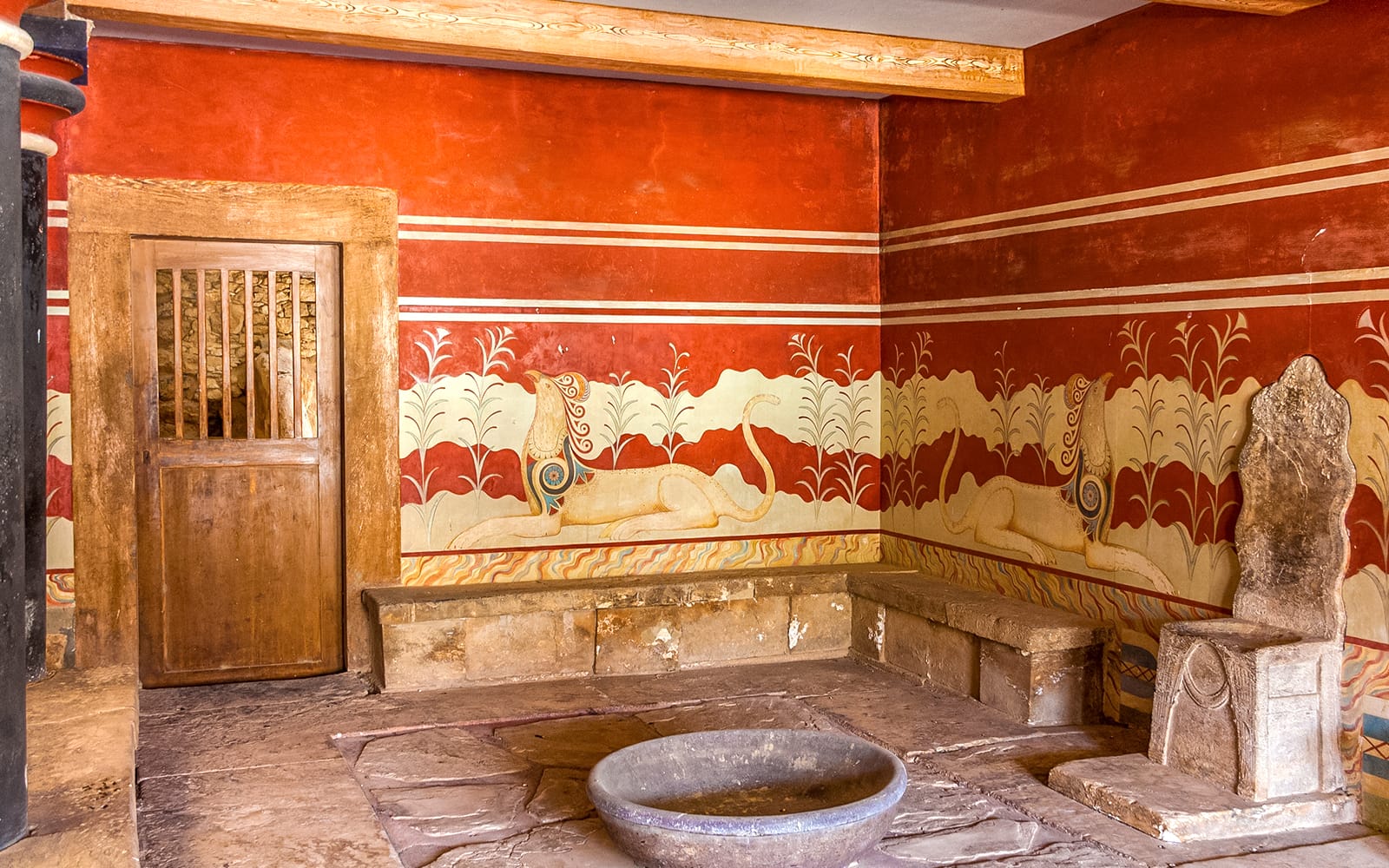 Knossos Palace Archaeological Site E-Ticket with Audio Tour in Heraklion - Highlights | TickYourList