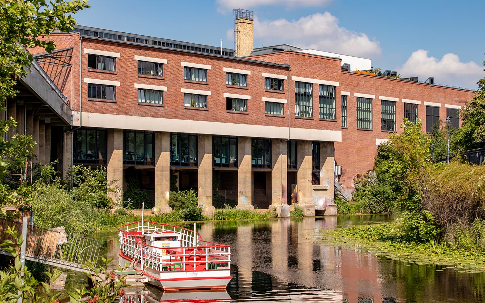 2.5-hour Sightseeing Cruise to Lindenauer Harbor tickets in Leipzig - Features | TickYourList